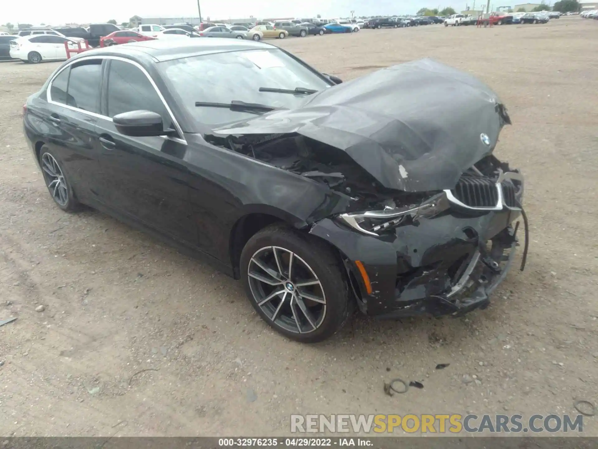 1 Photograph of a damaged car 3MW5R1J53K8B01339 BMW 3 SERIES 2019