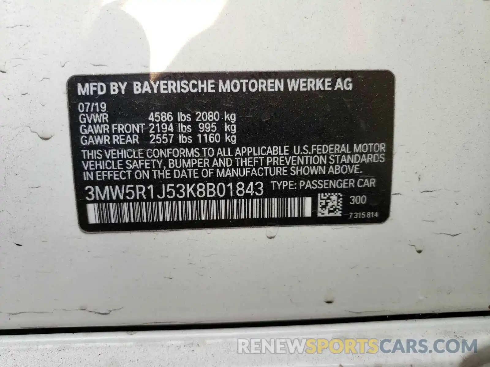 10 Photograph of a damaged car 3MW5R1J53K8B01843 BMW 3 SERIES 2019