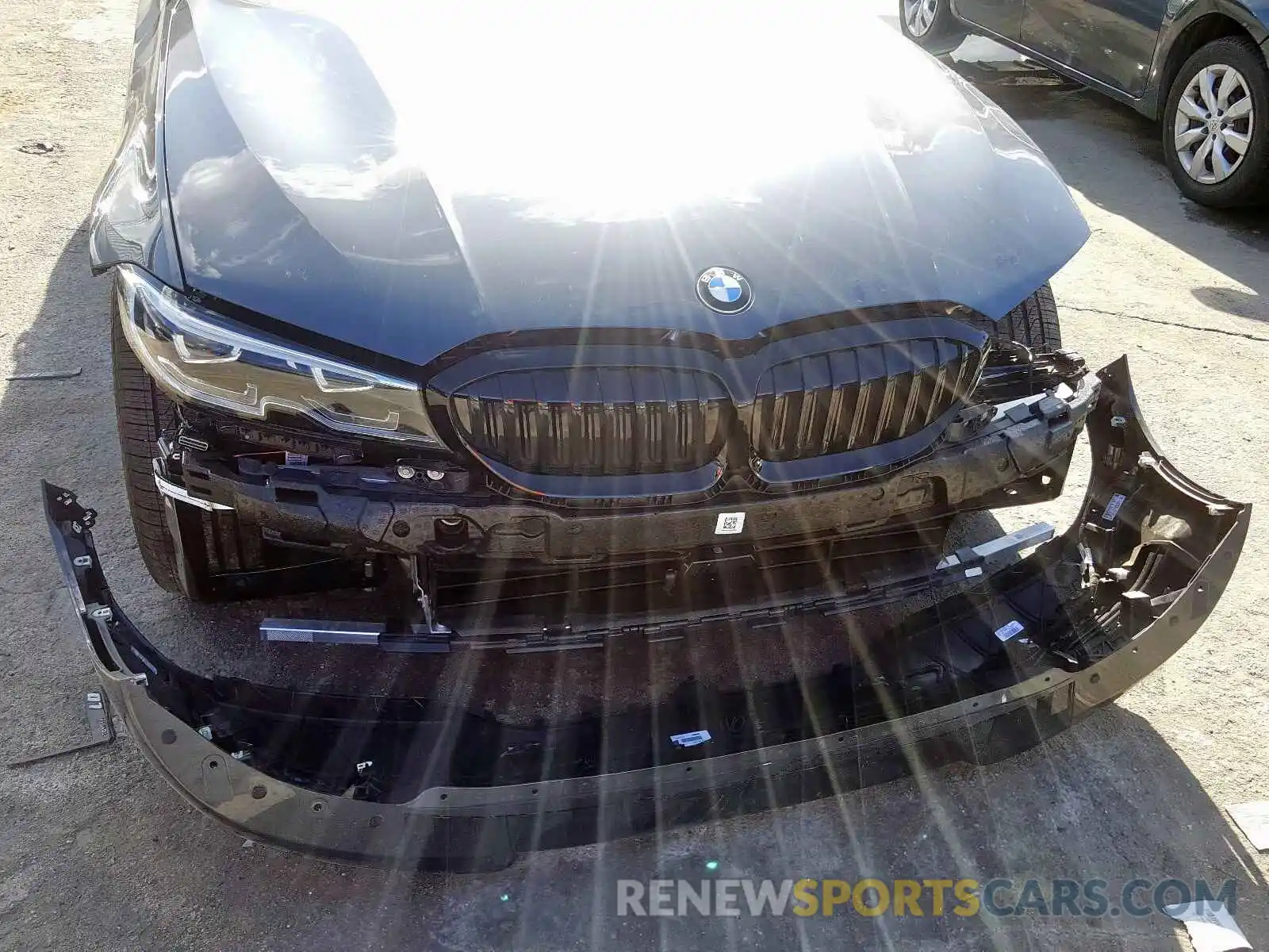 9 Photograph of a damaged car 3MW5R1J53K8B03642 BMW 3 SERIES 2019