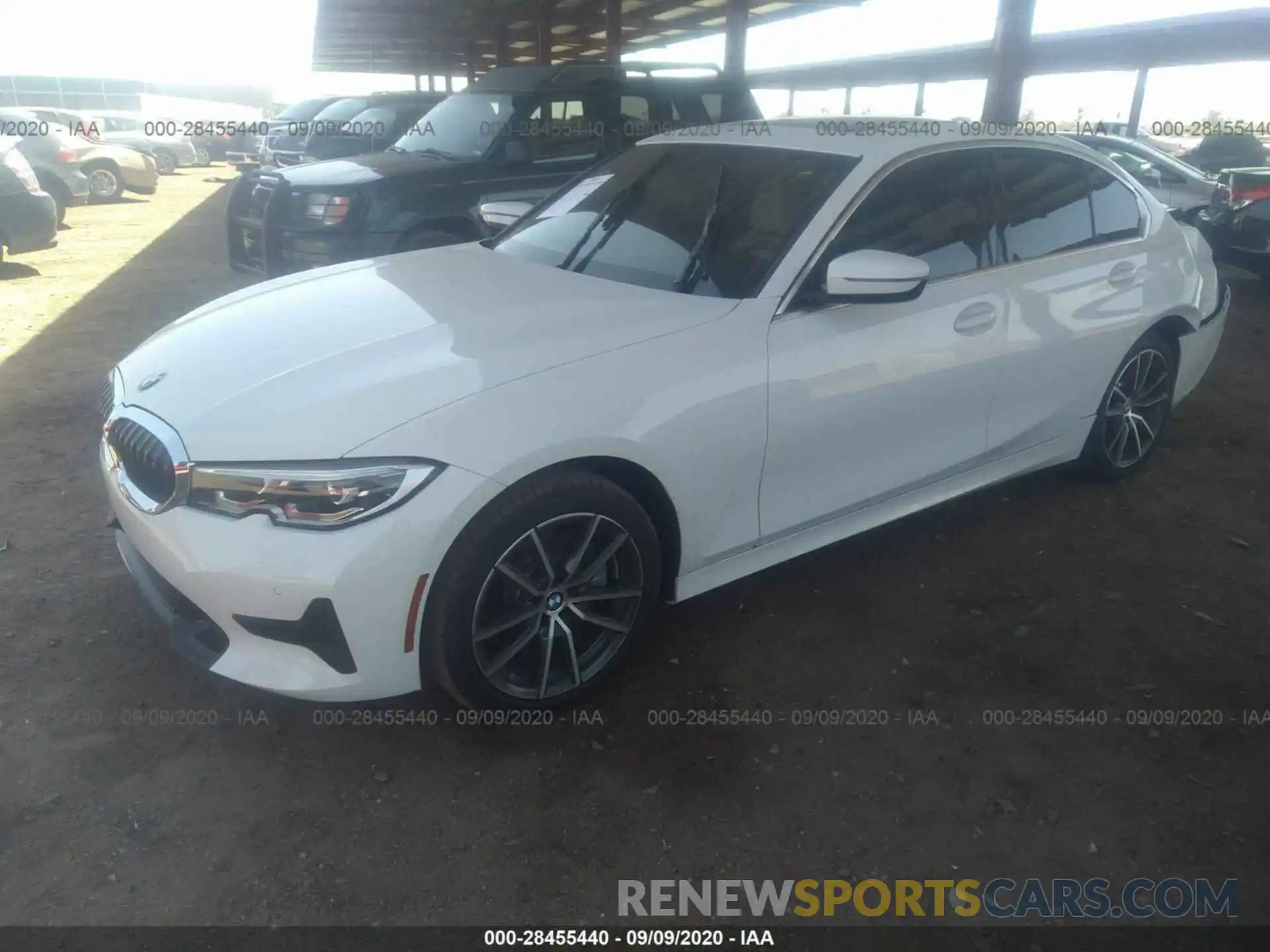 2 Photograph of a damaged car 3MW5R1J54K8B02628 BMW 3 SERIES 2019