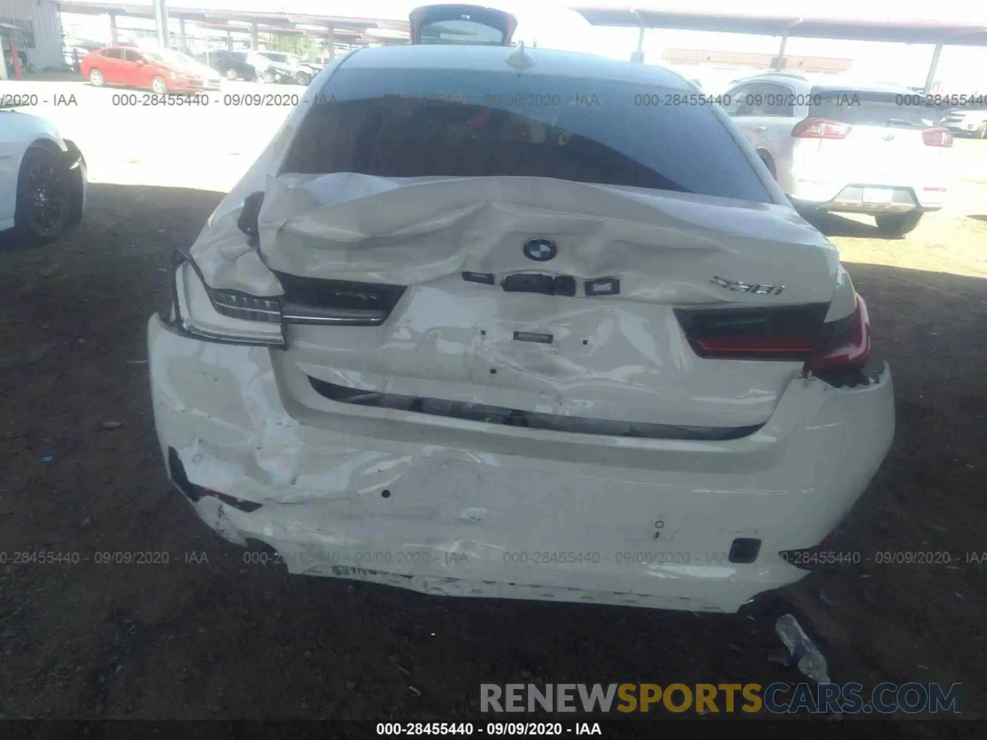 6 Photograph of a damaged car 3MW5R1J54K8B02628 BMW 3 SERIES 2019