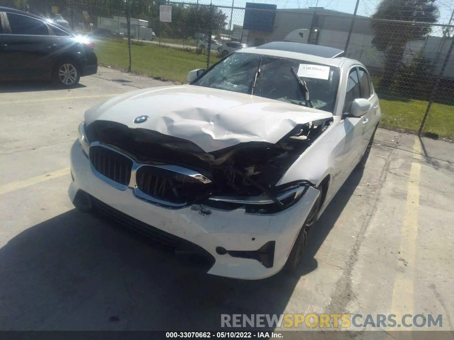 6 Photograph of a damaged car 3MW5R1J55K8A05597 BMW 3 SERIES 2019