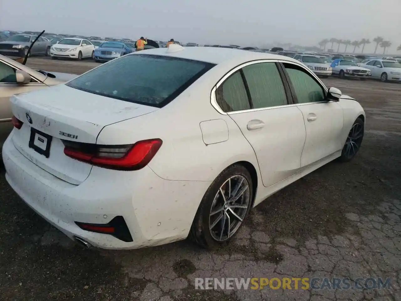 4 Фотография поврежденного автомобиля 3MW5R1J55K8B00189 BMW 3 SERIES 2019