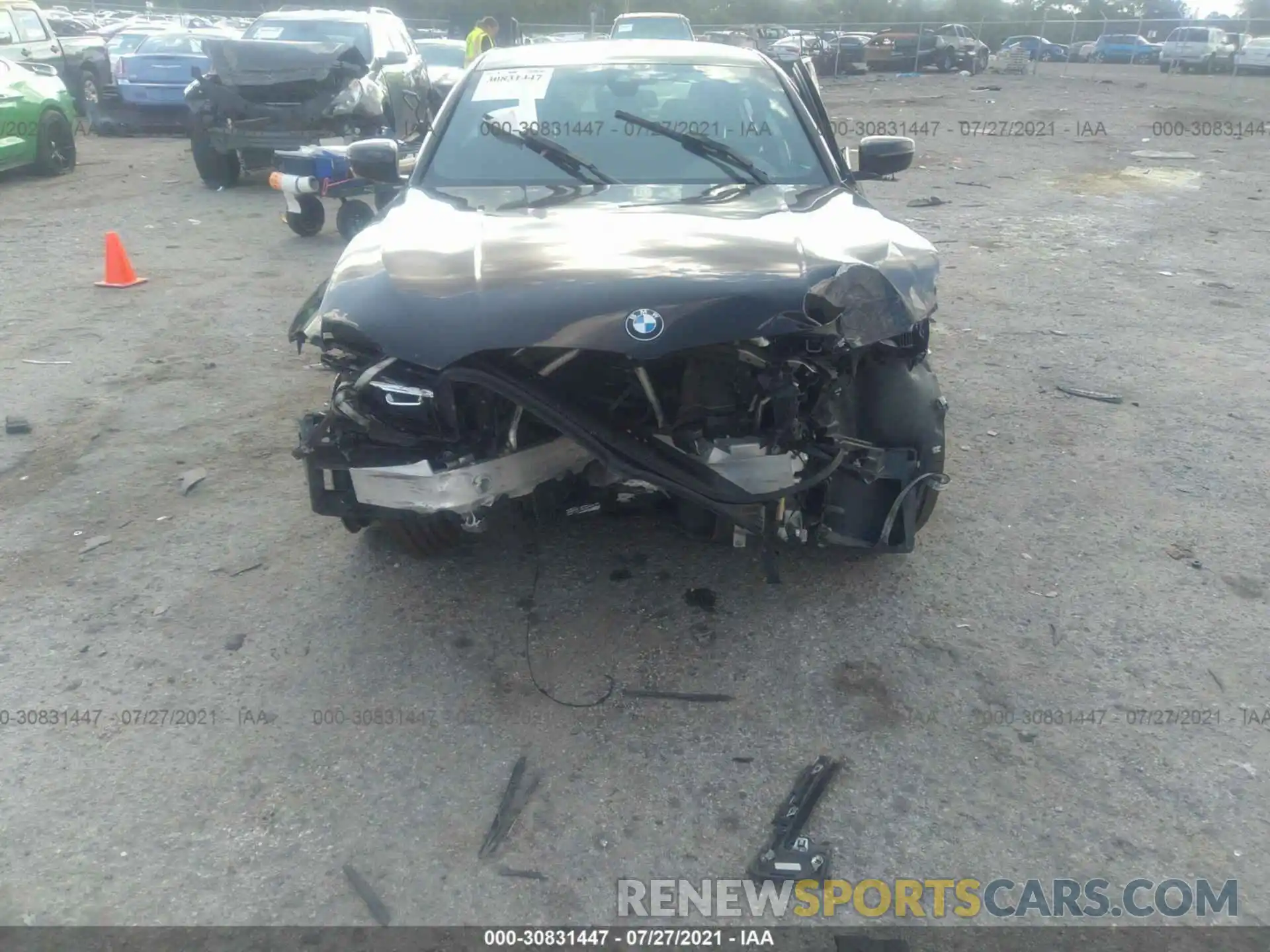 6 Photograph of a damaged car 3MW5R1J55K8B00726 BMW 3 SERIES 2019