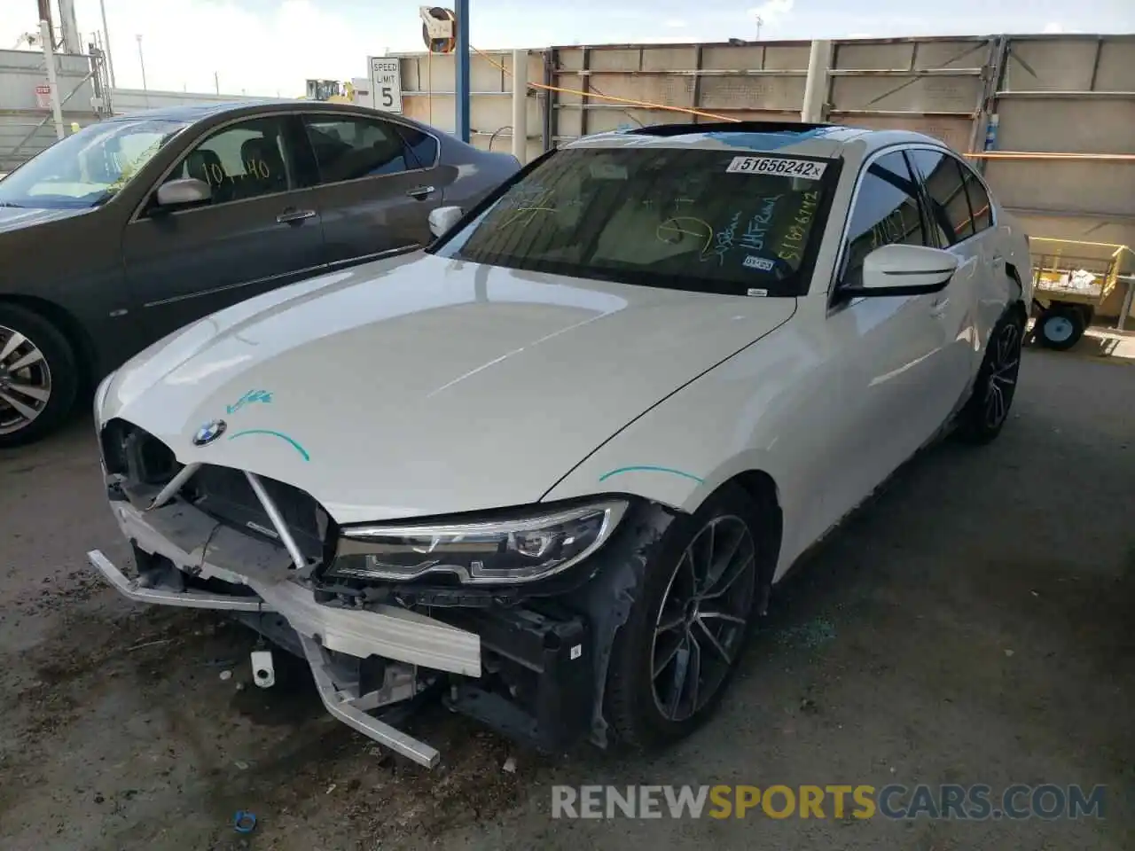 2 Фотография поврежденного автомобиля 3MW5R1J55K8B00774 BMW 3 SERIES 2019