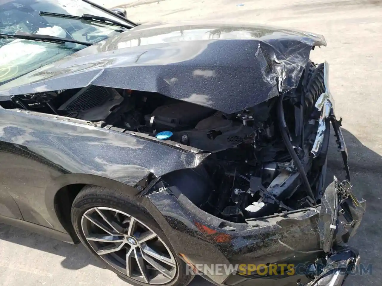 9 Photograph of a damaged car 3MW5R1J55K8B01956 BMW 3 SERIES 2019