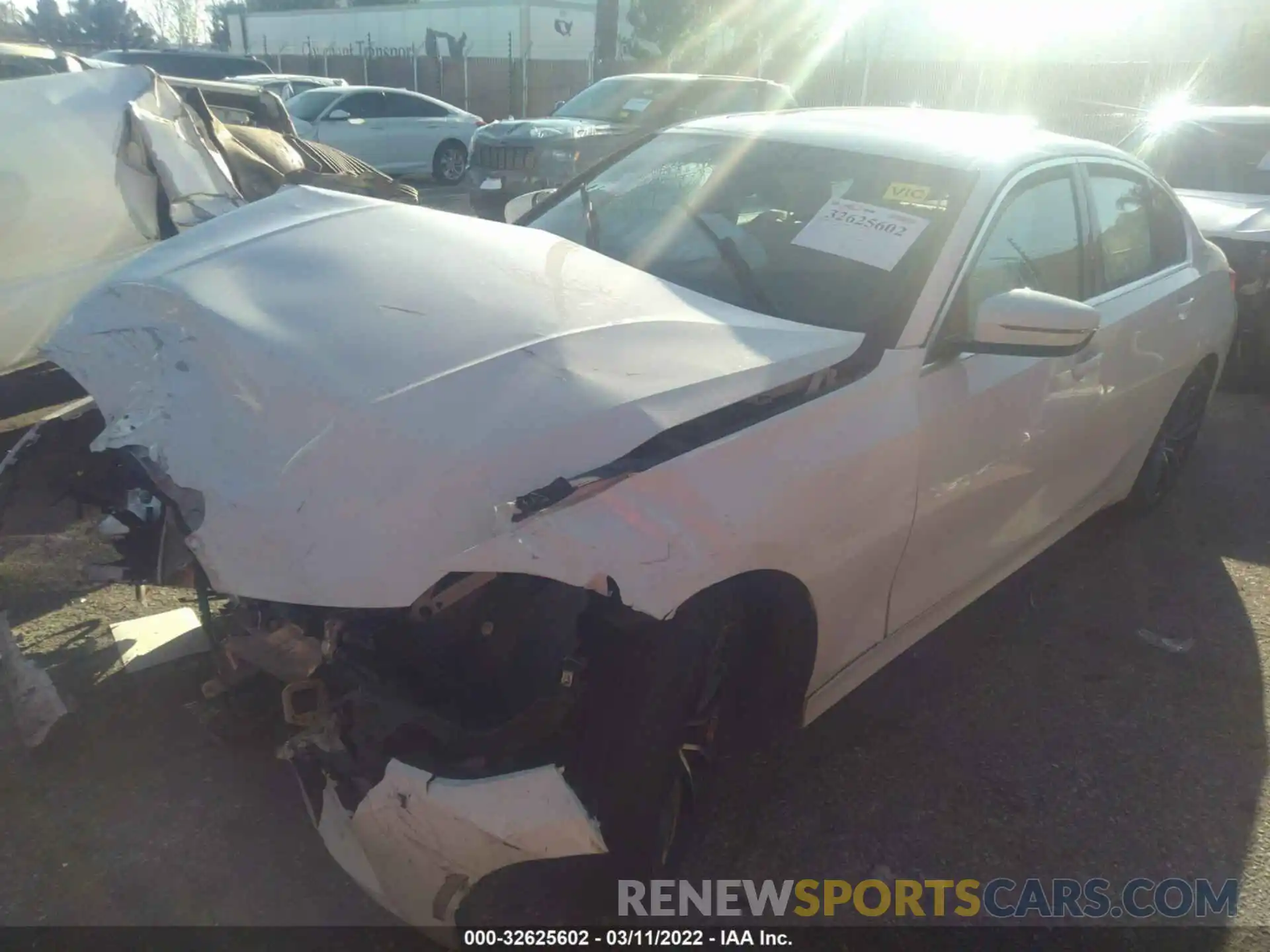 2 Photograph of a damaged car 3MW5R1J55K8B03643 BMW 3 SERIES 2019