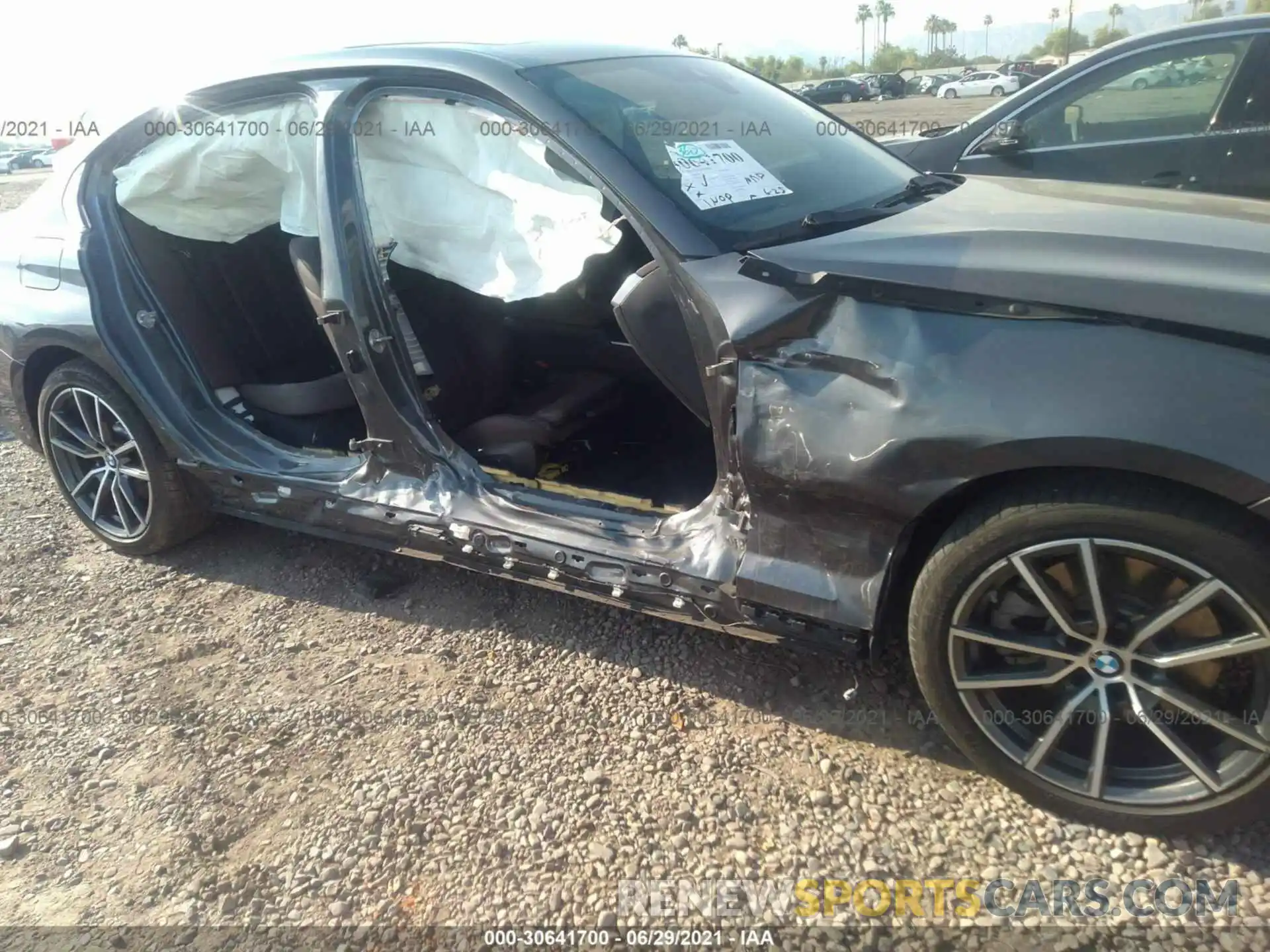 6 Photograph of a damaged car 3MW5R1J56K8A05639 BMW 3 SERIES 2019