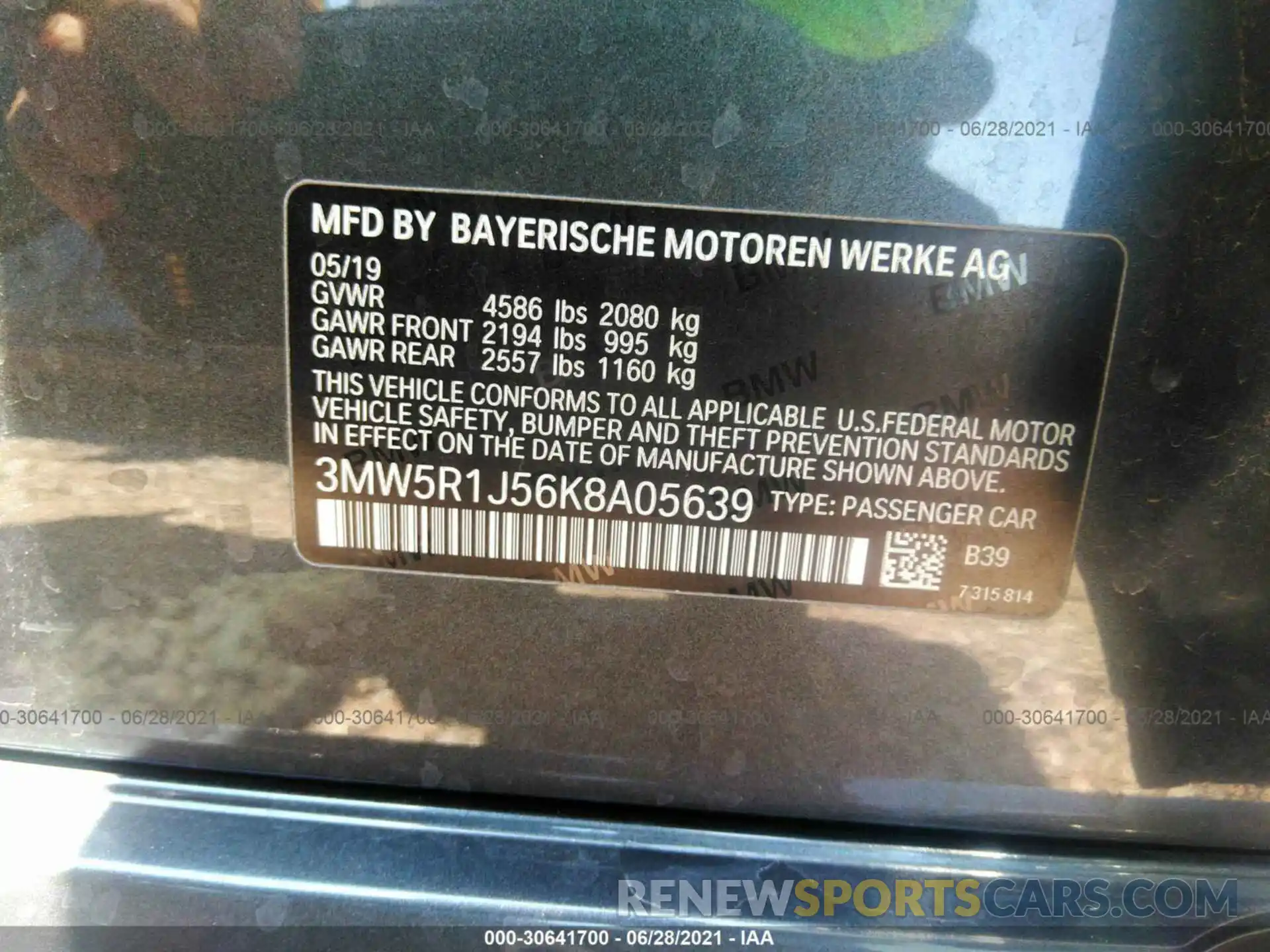 9 Photograph of a damaged car 3MW5R1J56K8A05639 BMW 3 SERIES 2019