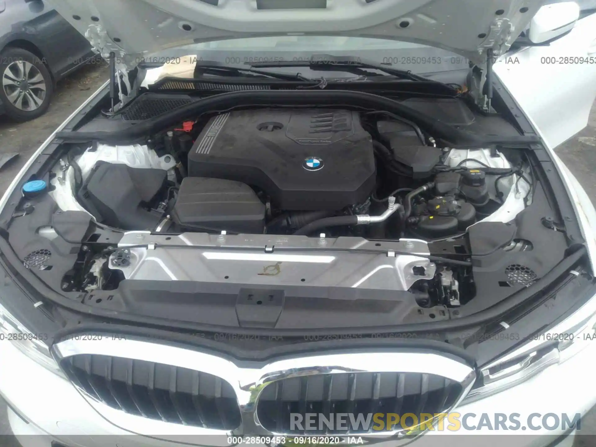 10 Фотография поврежденного автомобиля 3MW5R1J56K8B00086 BMW 3 SERIES 2019
