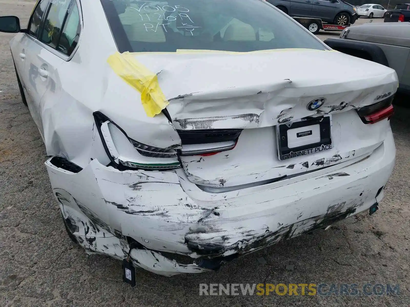 9 Photograph of a damaged car 3MW5R1J56K8B00105 BMW 3 SERIES 2019