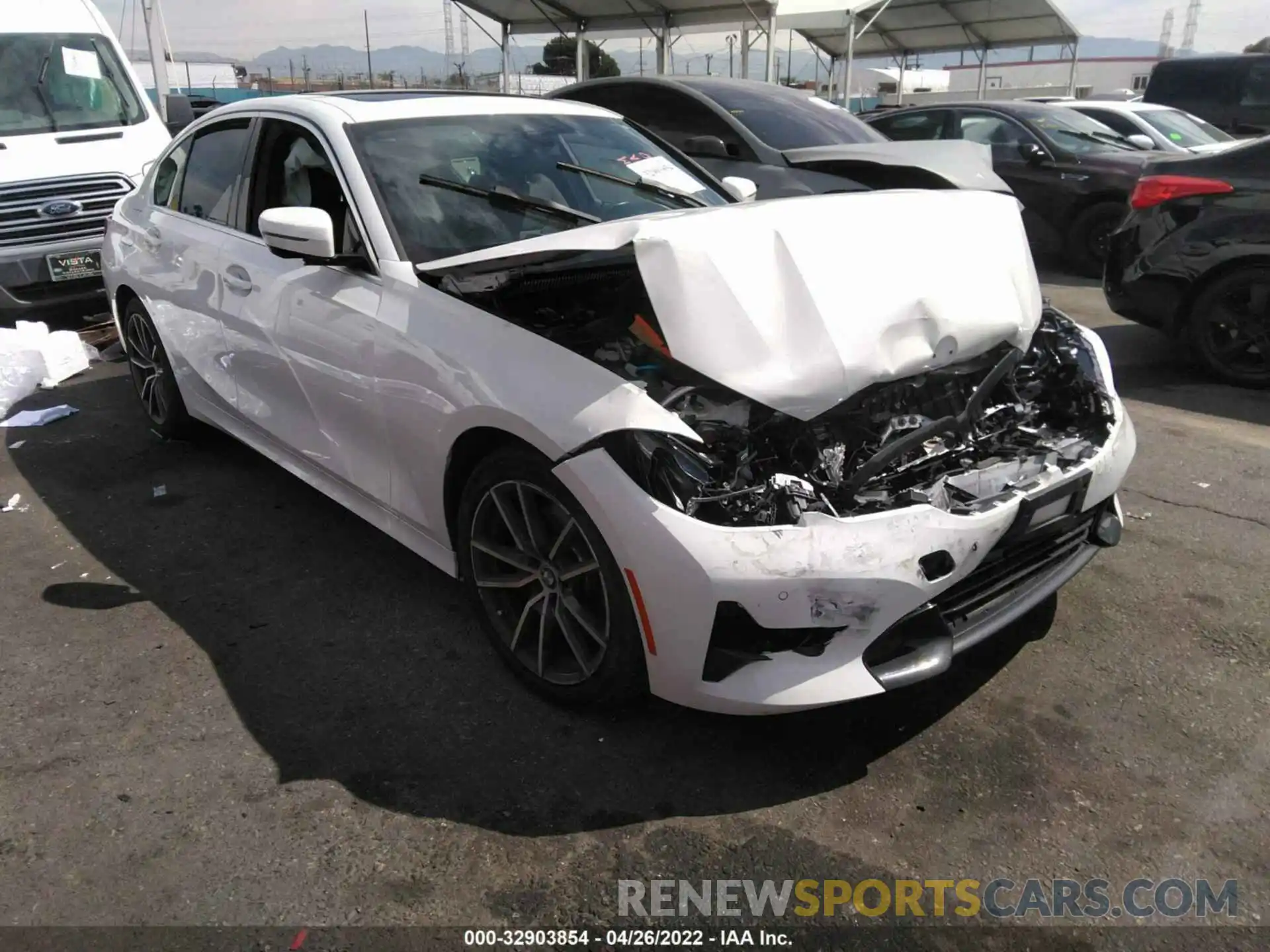 1 Photograph of a damaged car 3MW5R1J56K8B00864 BMW 3 SERIES 2019