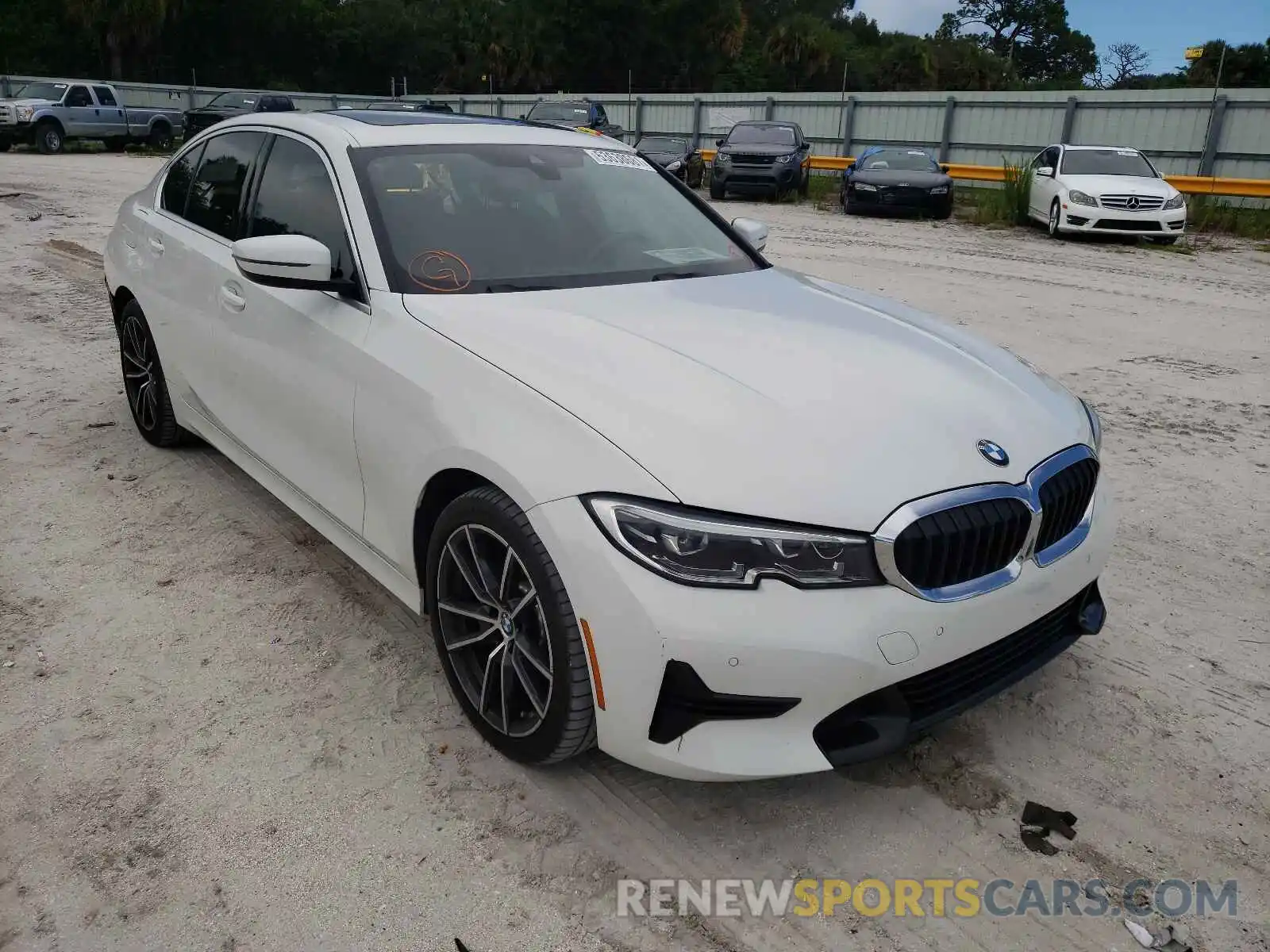 1 Photograph of a damaged car 3MW5R1J58K8A04251 BMW 3 SERIES 2019