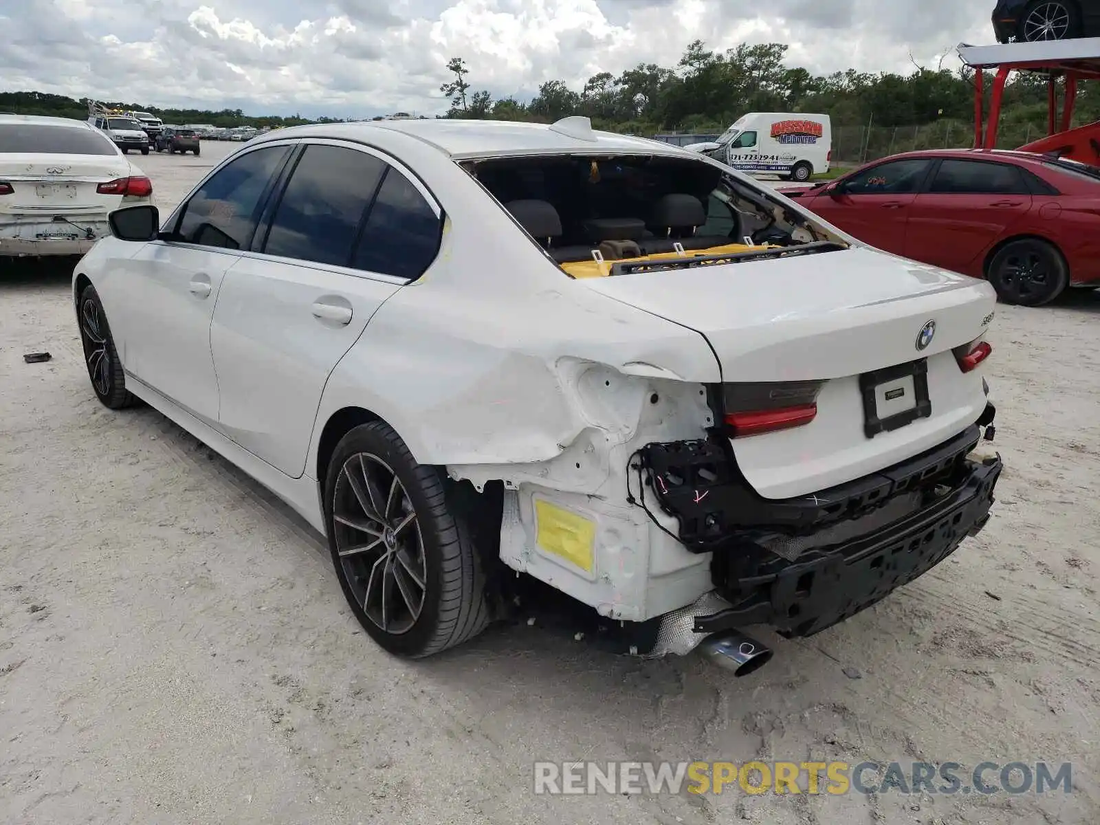 3 Photograph of a damaged car 3MW5R1J58K8A04251 BMW 3 SERIES 2019