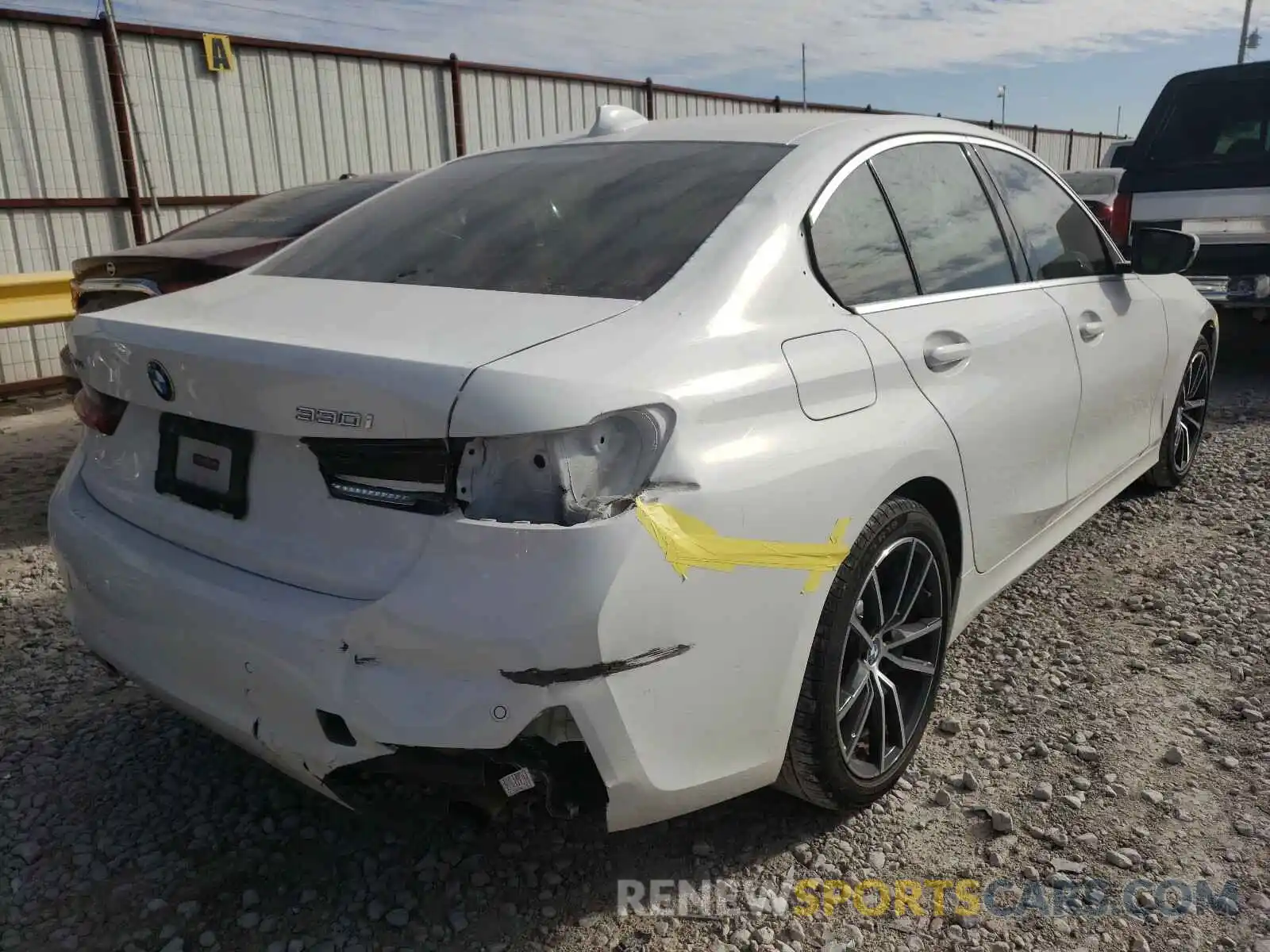 4 Фотография поврежденного автомобиля 3MW5R1J58K8A04492 BMW 3 SERIES 2019