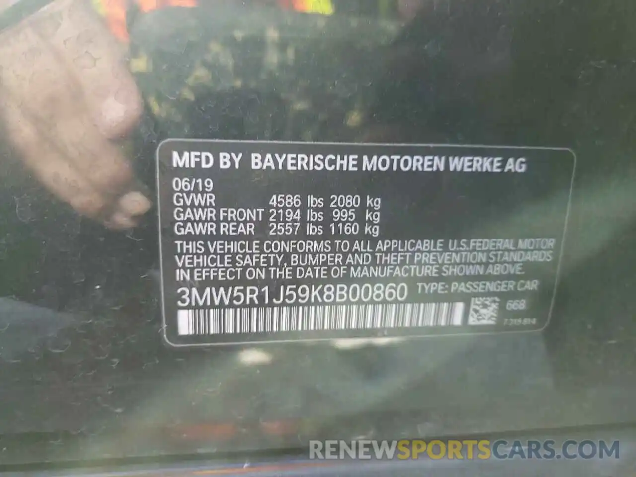 10 Photograph of a damaged car 3MW5R1J59K8B00860 BMW 3 SERIES 2019