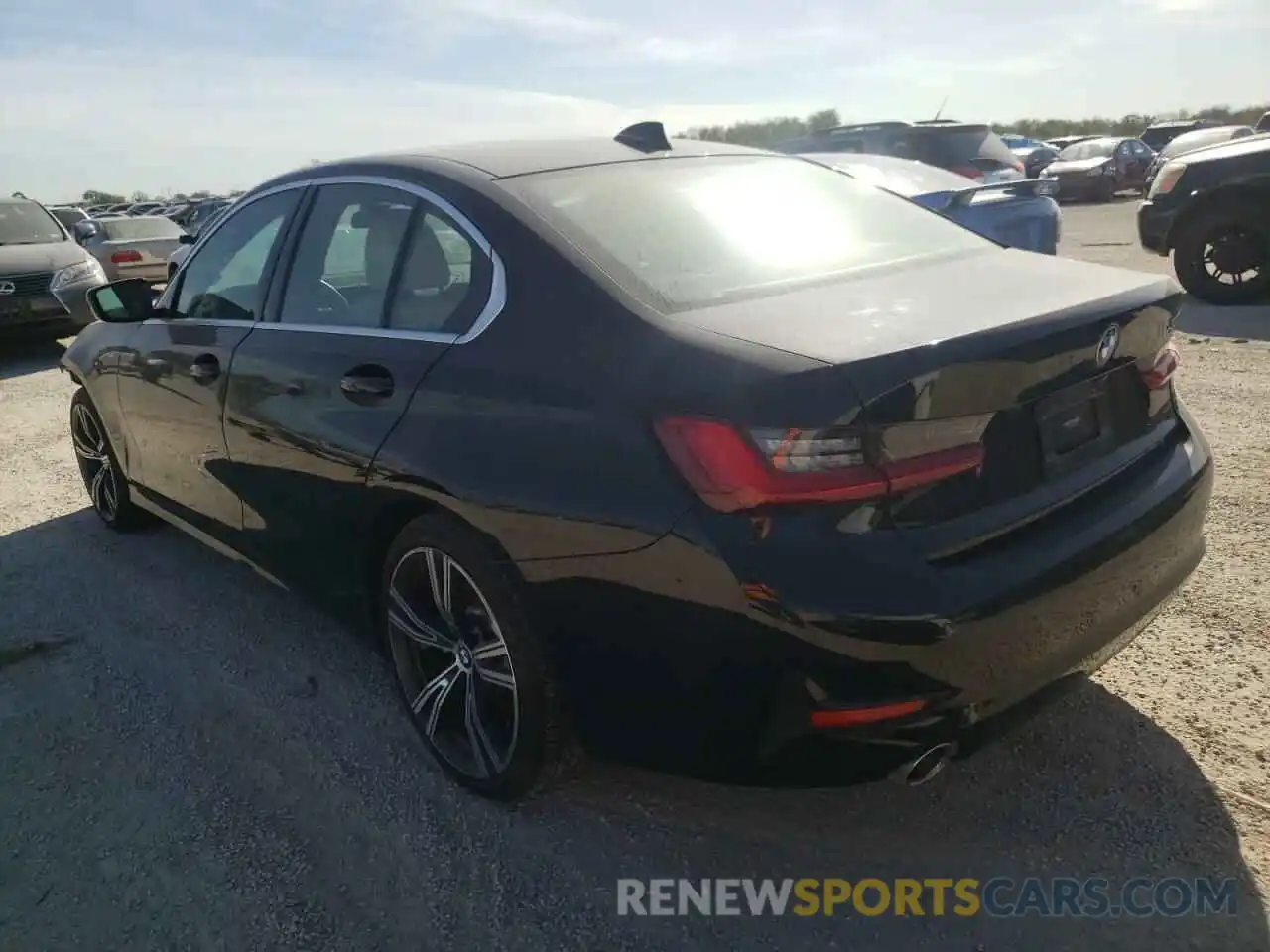 3 Photograph of a damaged car 3MW5R1J59K8B00860 BMW 3 SERIES 2019