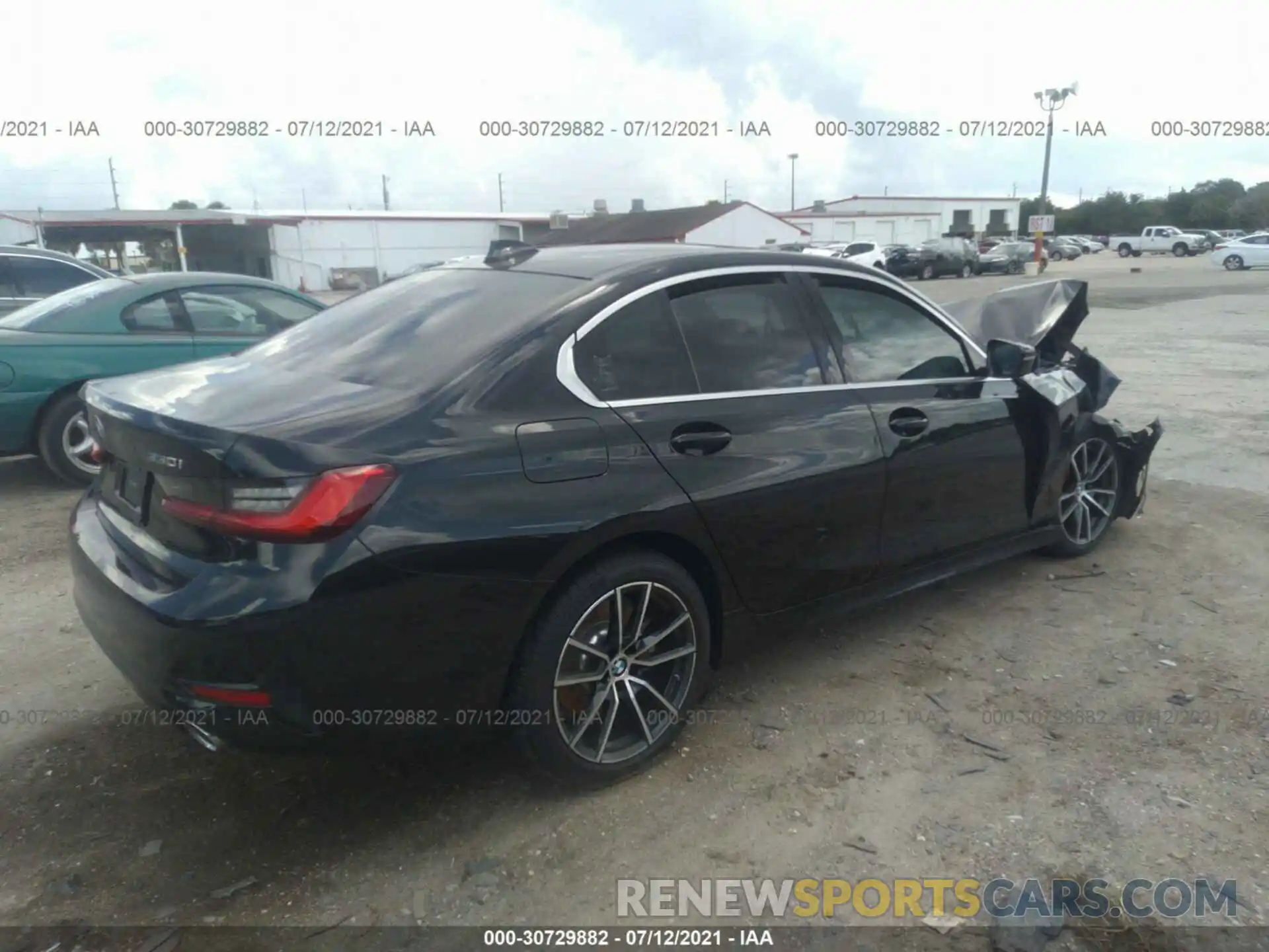 4 Photograph of a damaged car 3MW5R1J59K8B01863 BMW 3 SERIES 2019