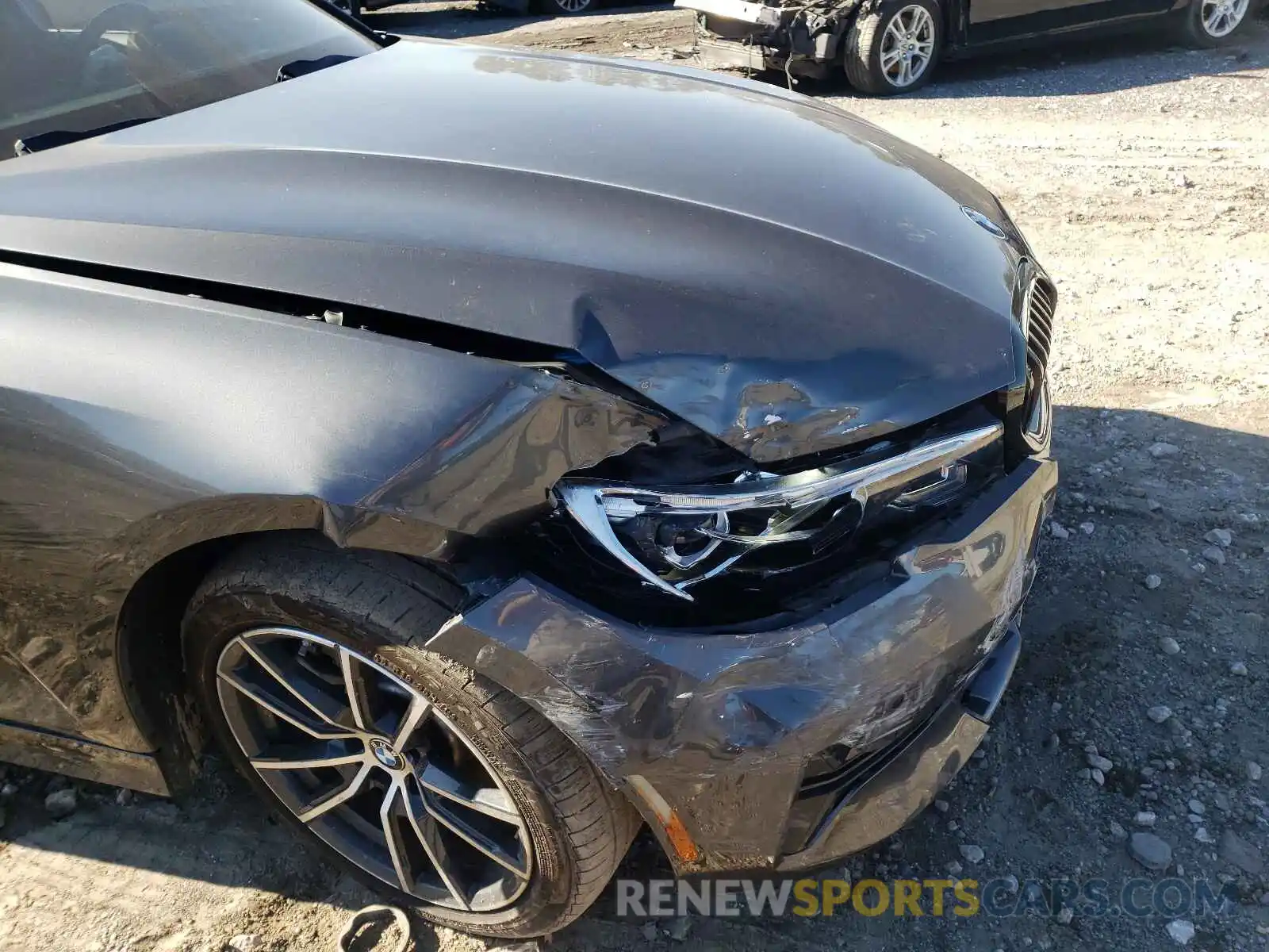 9 Photograph of a damaged car 3MW5R7J51K8A05244 BMW 3 SERIES 2019