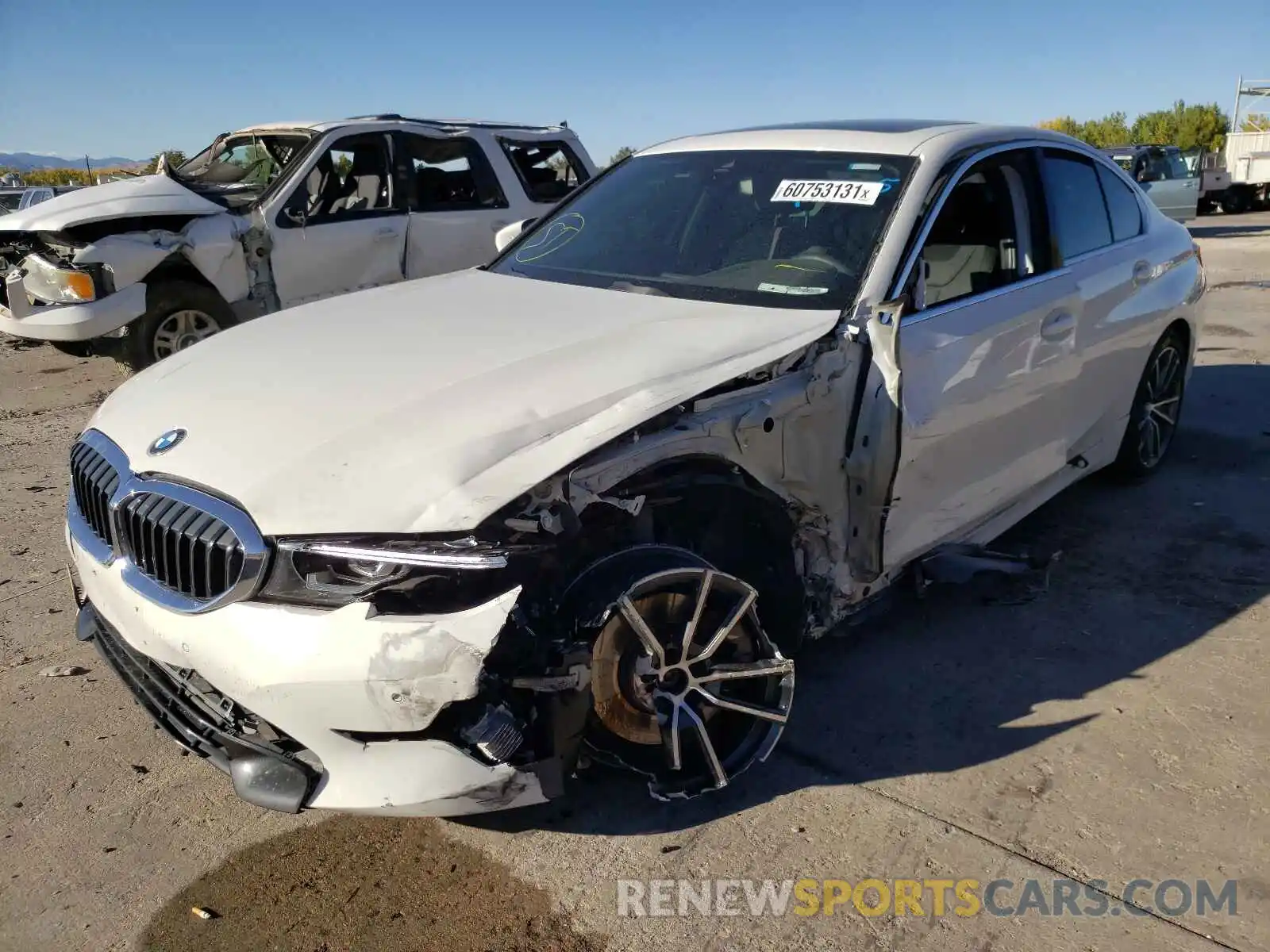 2 Photograph of a damaged car 3MW5R7J51K8B02363 BMW 3 SERIES 2019