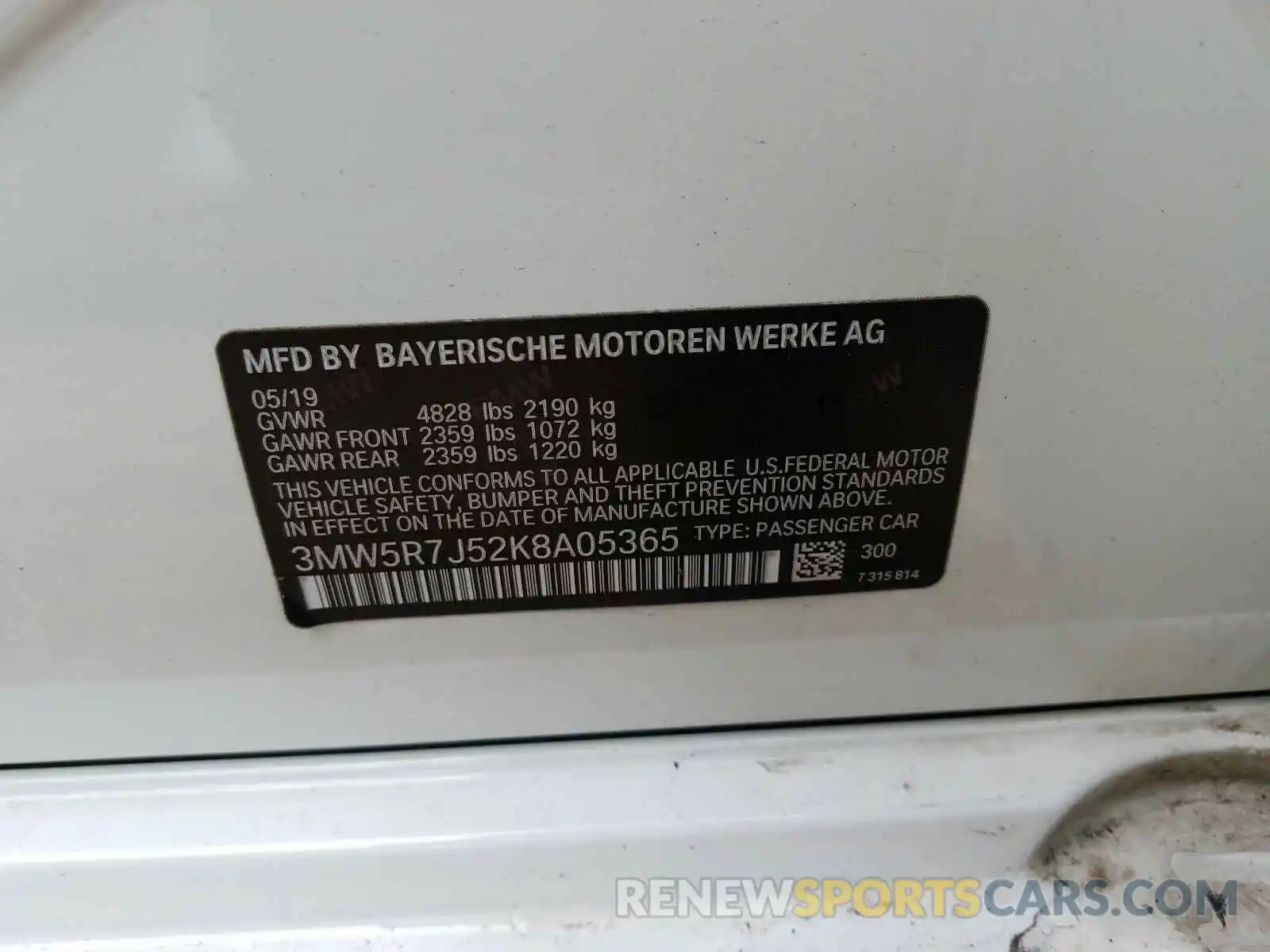 10 Photograph of a damaged car 3MW5R7J52K8A05365 BMW 3 SERIES 2019