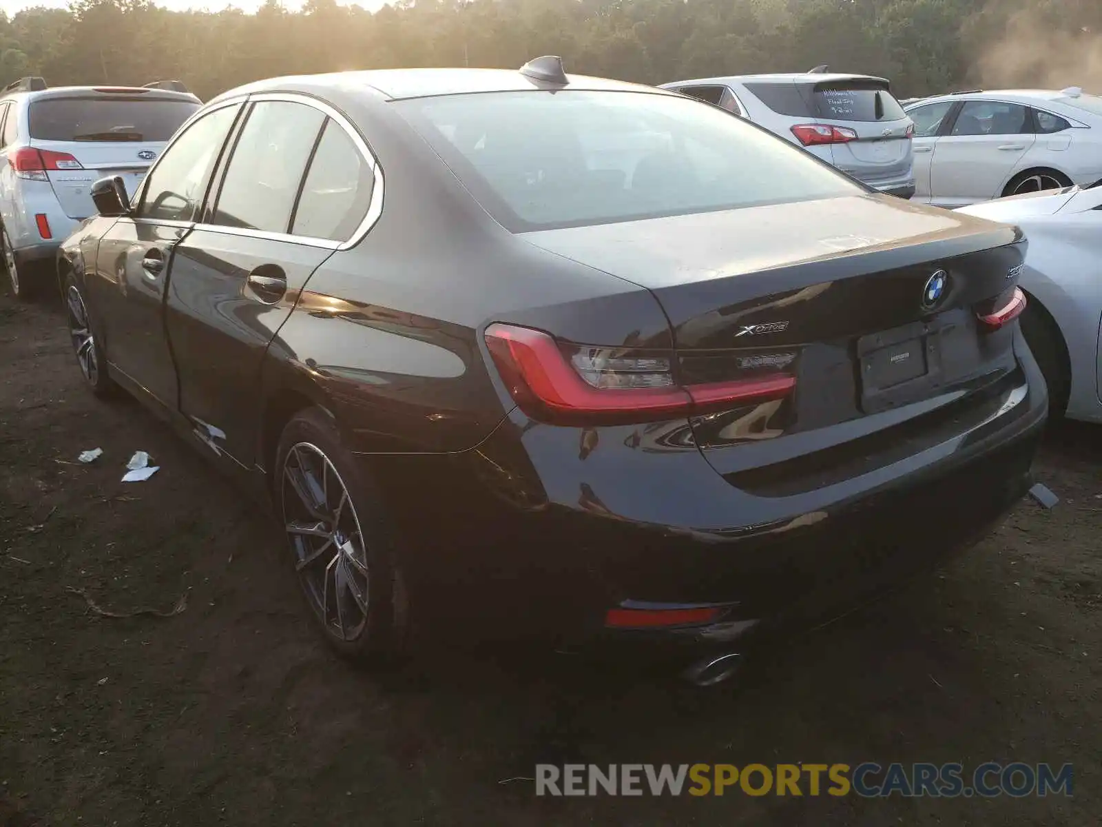 3 Photograph of a damaged car 3MW5R7J52K8B01139 BMW 3 SERIES 2019