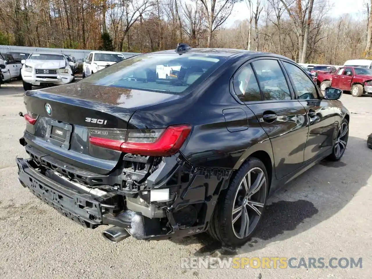 4 Photograph of a damaged car 3MW5R7J53K8A04869 BMW 3 SERIES 2019