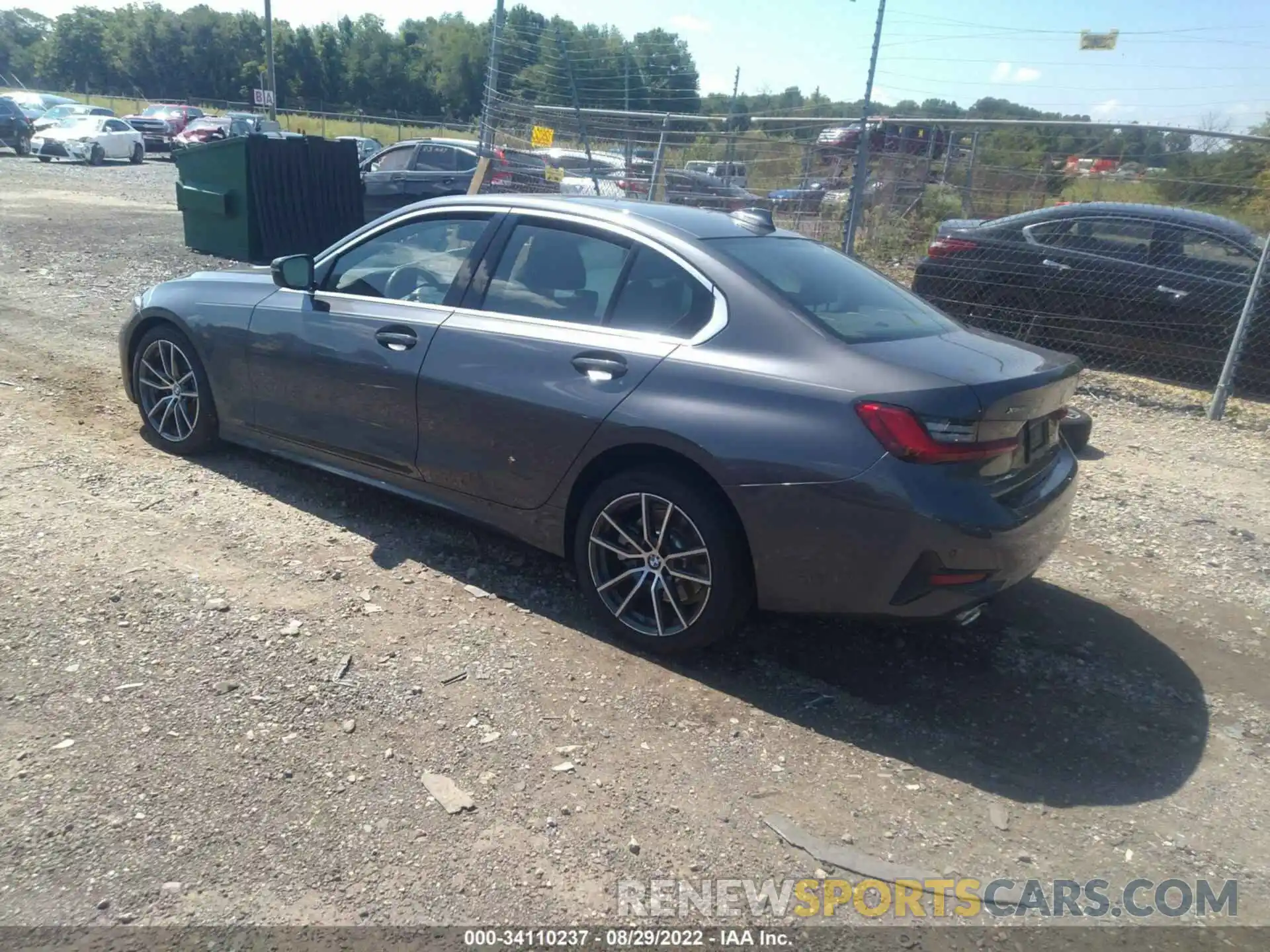 3 Photograph of a damaged car 3MW5R7J53K8B02848 BMW 3 SERIES 2019