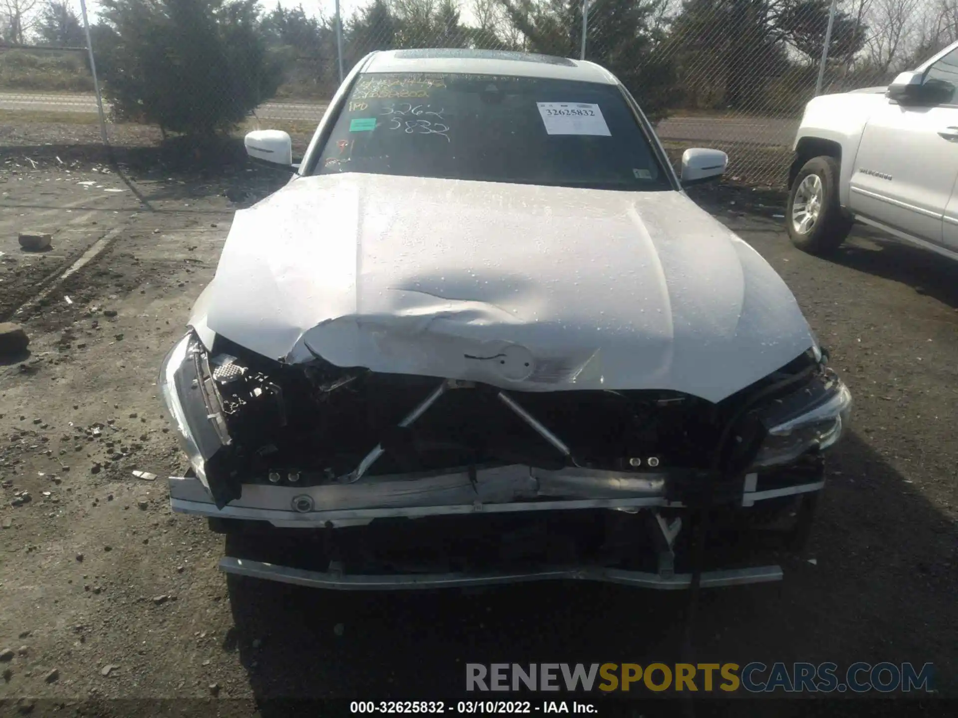 6 Photograph of a damaged car 3MW5R7J53K8B03532 BMW 3 SERIES 2019