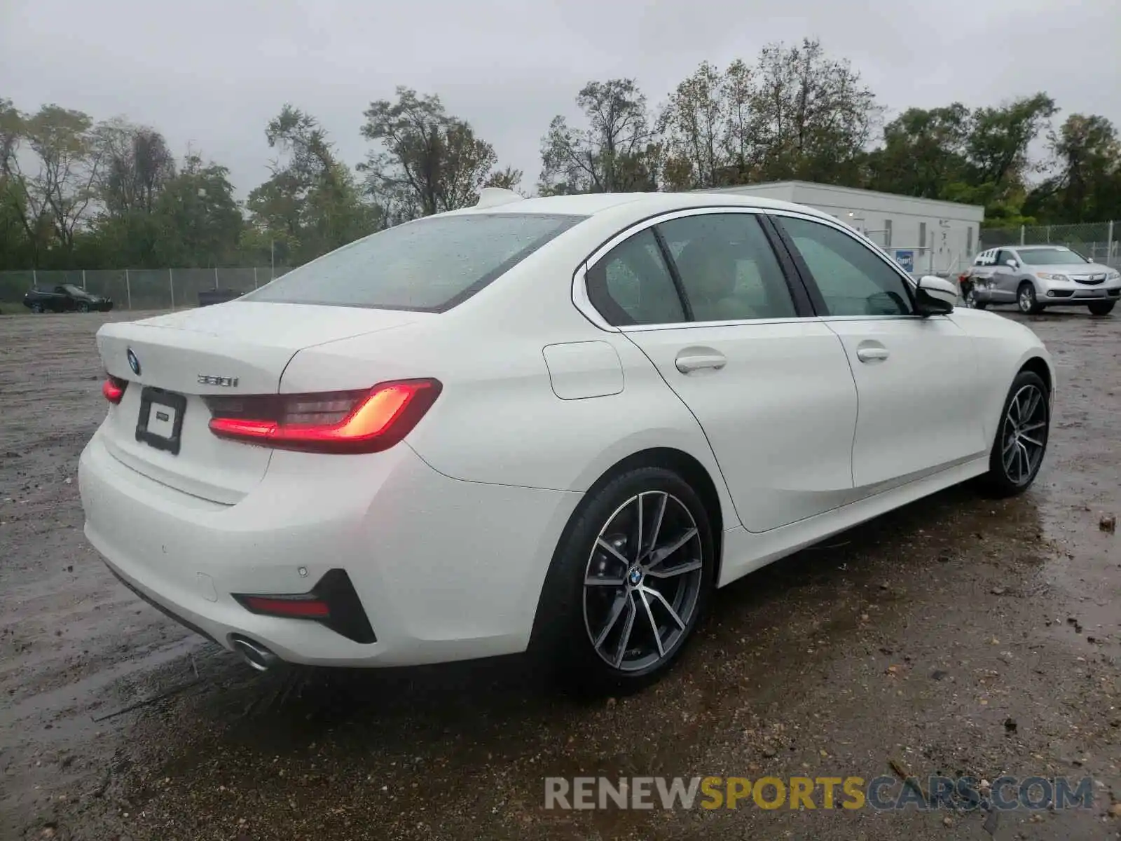 4 Photograph of a damaged car 3MW5R7J54K8B00302 BMW 3 SERIES 2019