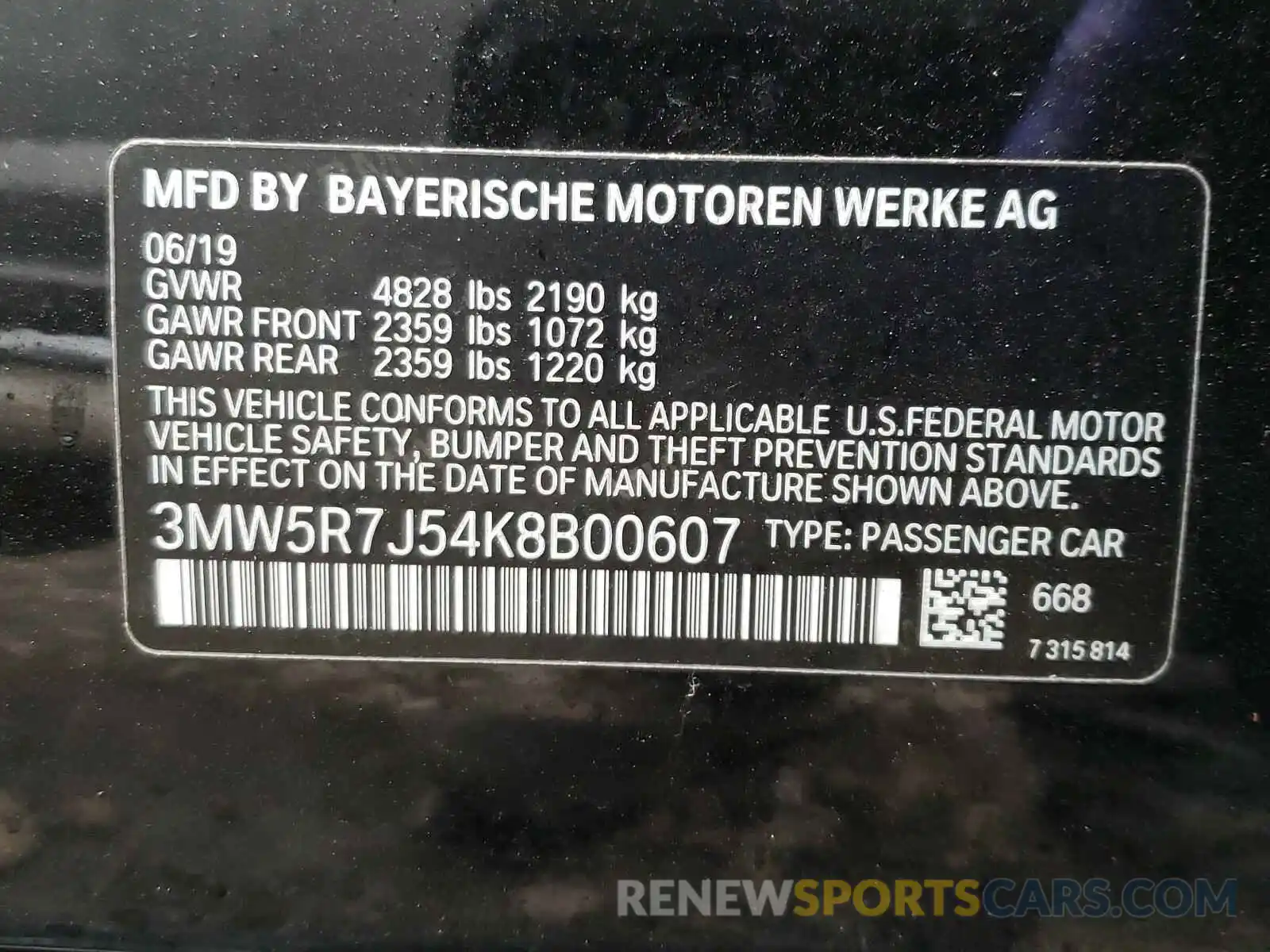 10 Photograph of a damaged car 3MW5R7J54K8B00607 BMW 3 SERIES 2019