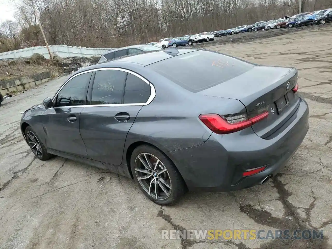 2 Фотография поврежденного автомобиля 3MW5R7J54K8B02275 BMW 3 SERIES 2019