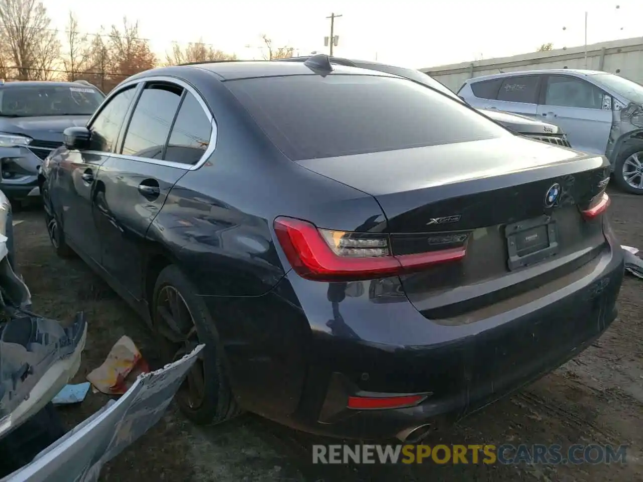 3 Photograph of a damaged car 3MW5R7J55K8B00146 BMW 3 SERIES 2019