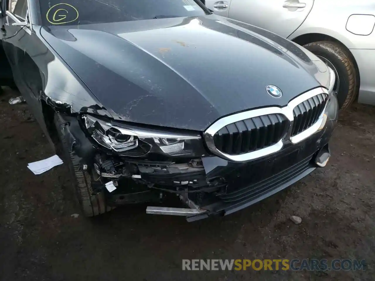 9 Photograph of a damaged car 3MW5R7J55K8B00146 BMW 3 SERIES 2019