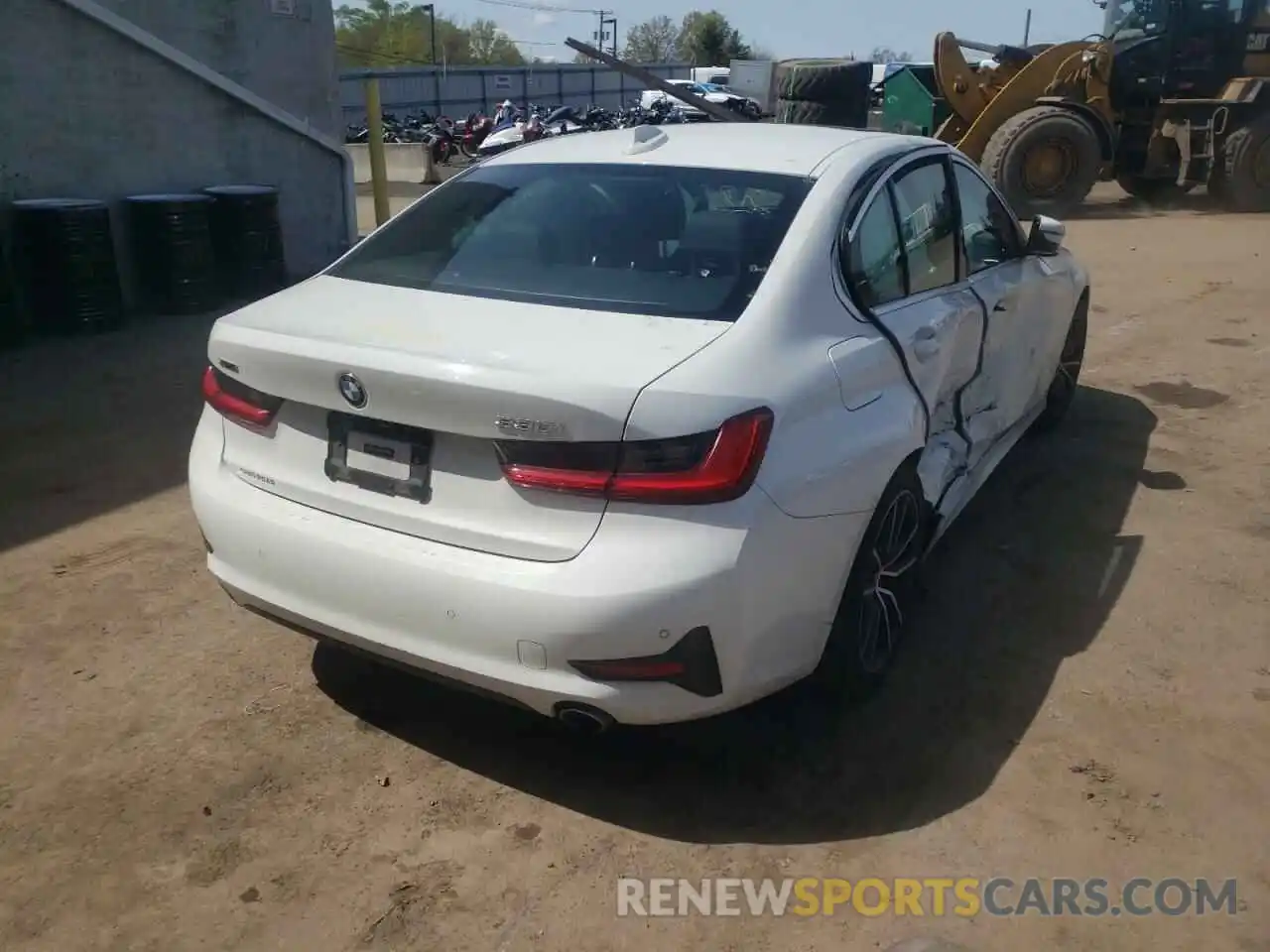 4 Фотография поврежденного автомобиля 3MW5R7J55K8B03354 BMW 3 SERIES 2019