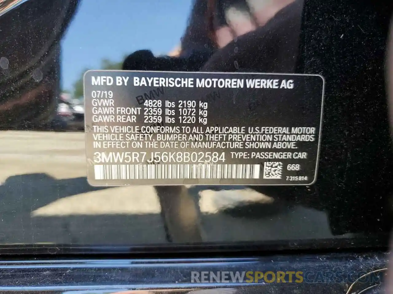 10 Photograph of a damaged car 3MW5R7J56K8B02584 BMW 3 SERIES 2019