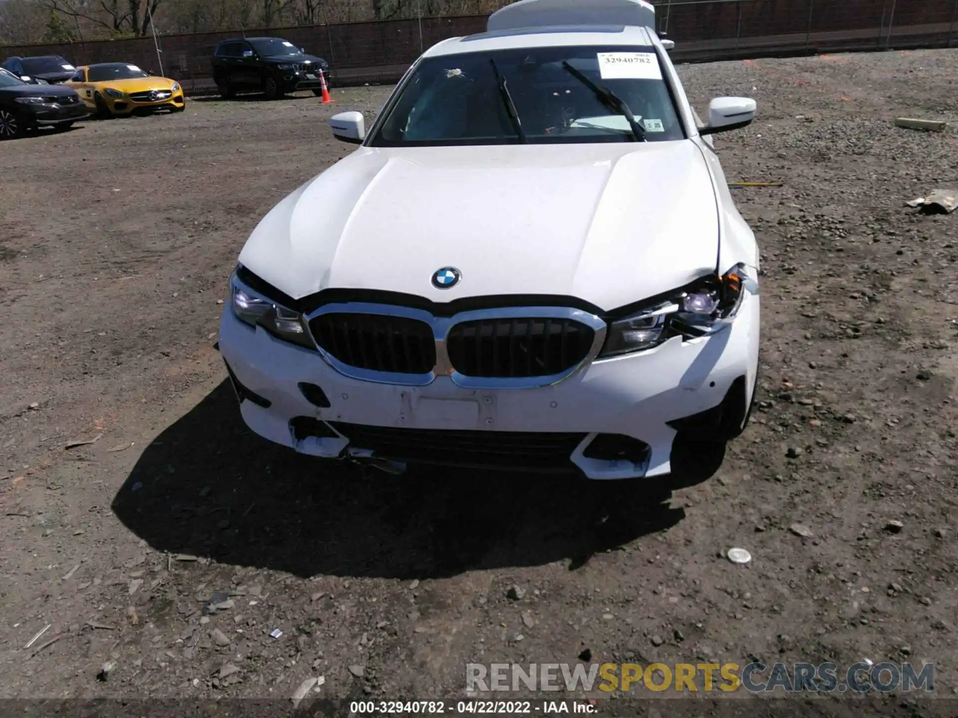 6 Photograph of a damaged car 3MW5R7J56K8B03380 BMW 3 SERIES 2019