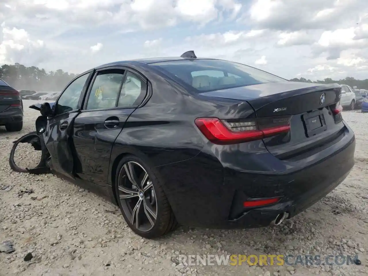 3 Photograph of a damaged car 3MW5R7J57K8A04826 BMW 3 SERIES 2019