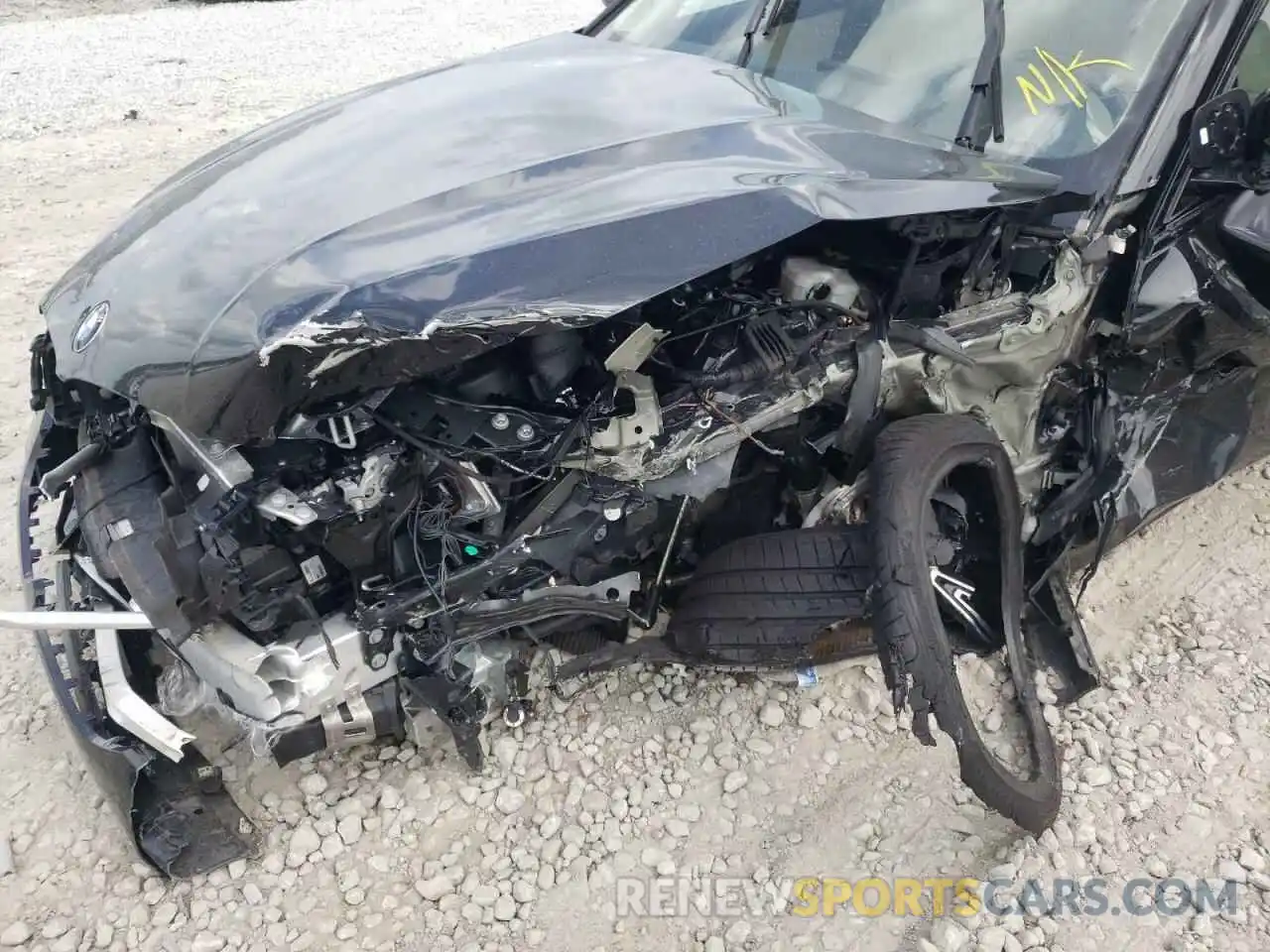 9 Photograph of a damaged car 3MW5R7J57K8A04826 BMW 3 SERIES 2019