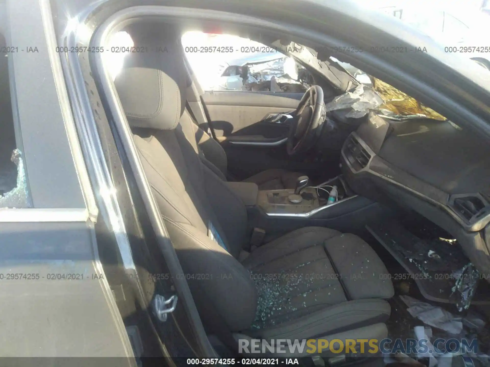 5 Photograph of a damaged car 3MW5R7J57K8A05331 BMW 3 SERIES 2019