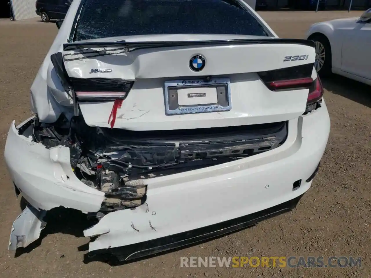 9 Photograph of a damaged car 3MW5R7J59K8A05315 BMW 3 SERIES 2019