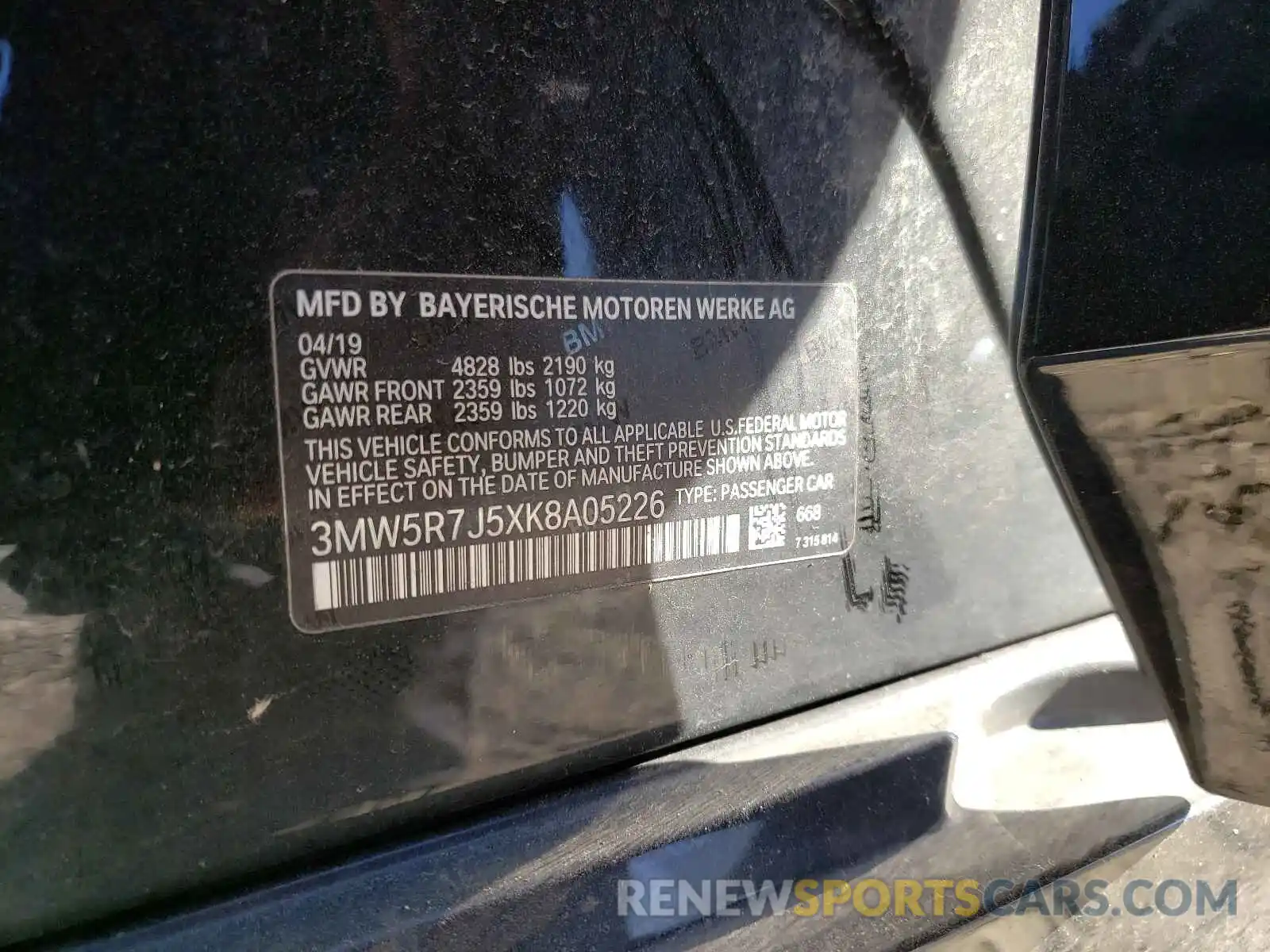 10 Photograph of a damaged car 3MW5R7J5XK8A05226 BMW 3 SERIES 2019