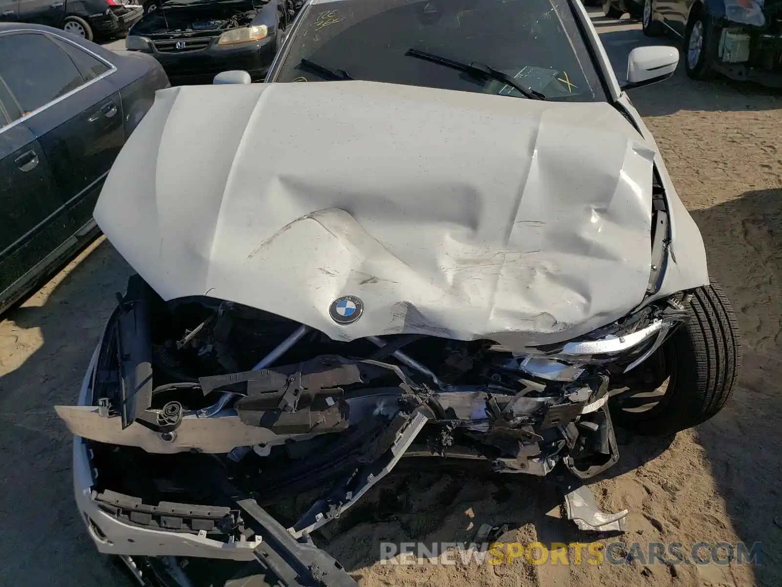 7 Фотография поврежденного автомобиля WBA5R1C50KAJ99747 BMW 3 SERIES 2019