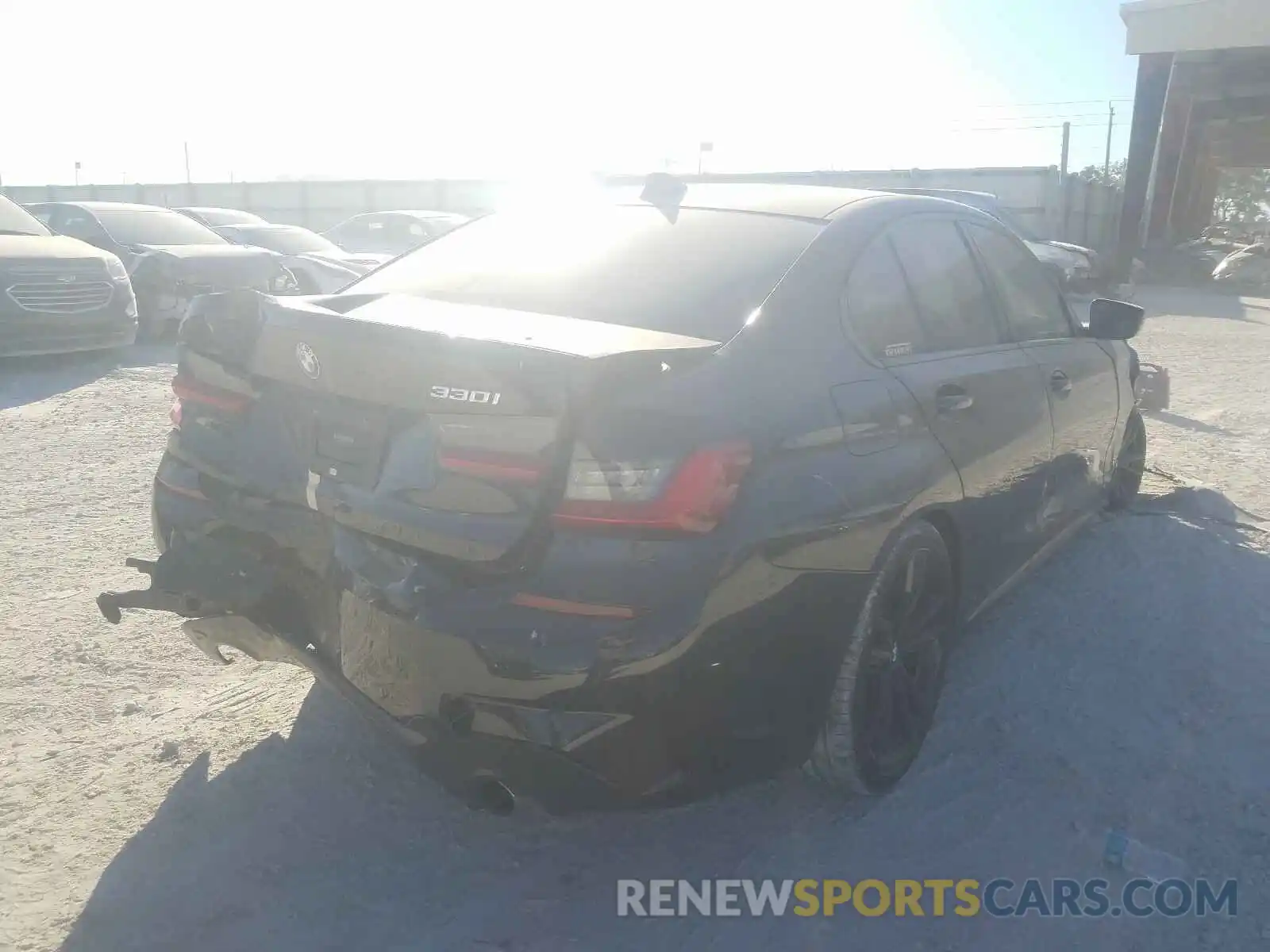 4 Фотография поврежденного автомобиля WBA5R1C50KAK10861 BMW 3 SERIES 2019