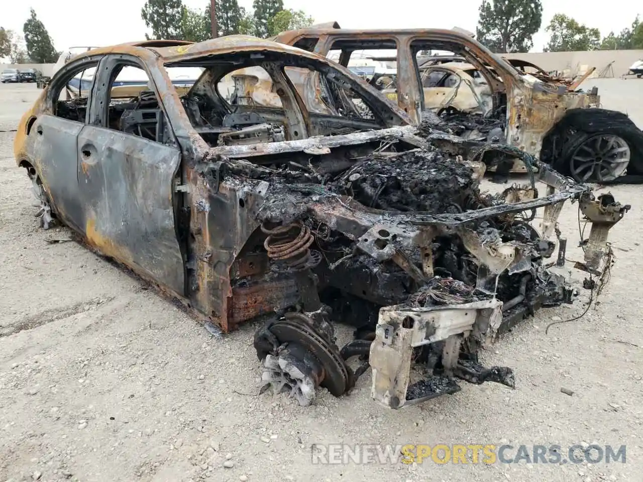 1 Photograph of a damaged car WBA5R1C50KAK12030 BMW 3 SERIES 2019