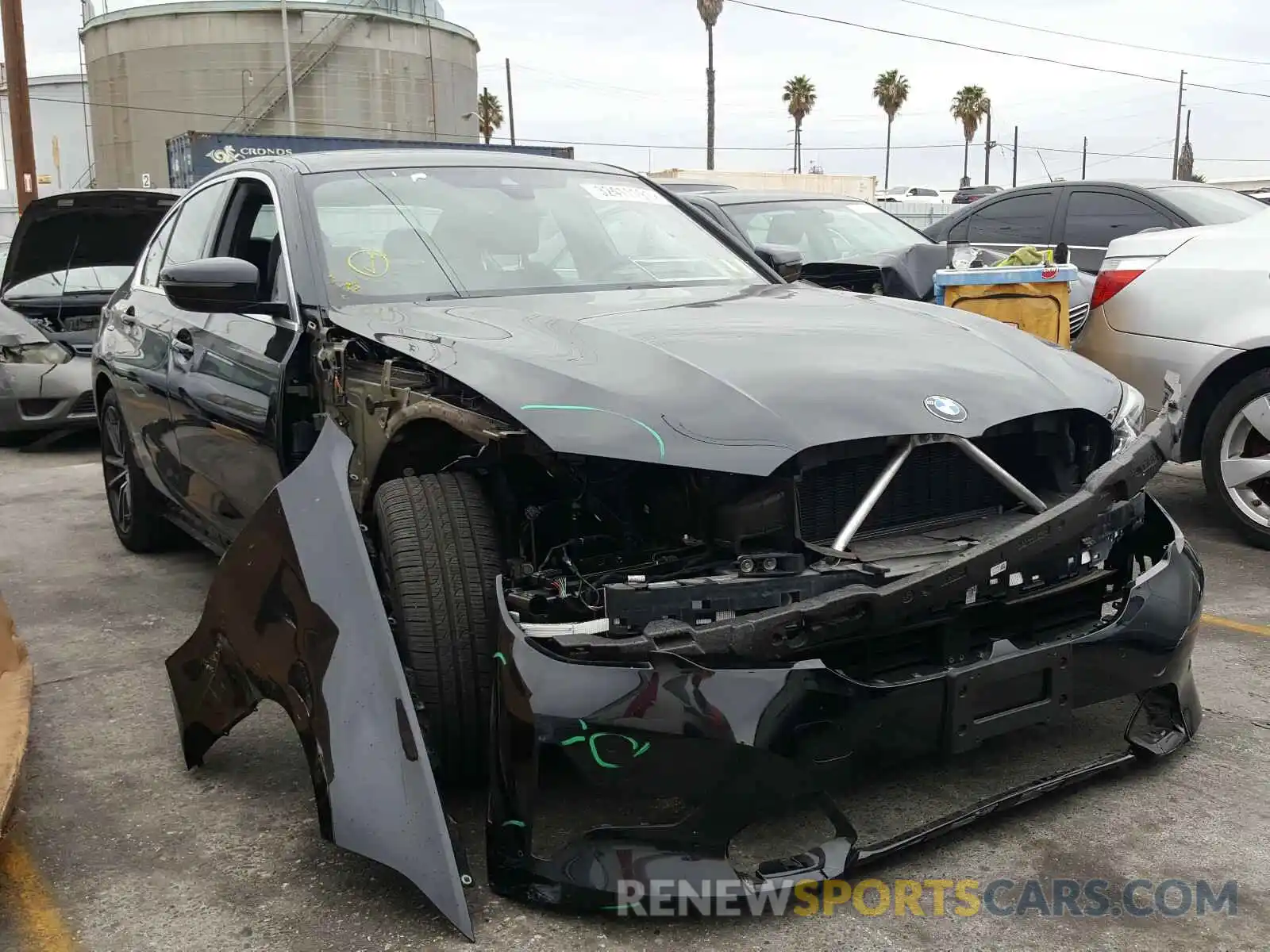 1 Photograph of a damaged car WBA5R1C50KFH18205 BMW 3 SERIES 2019