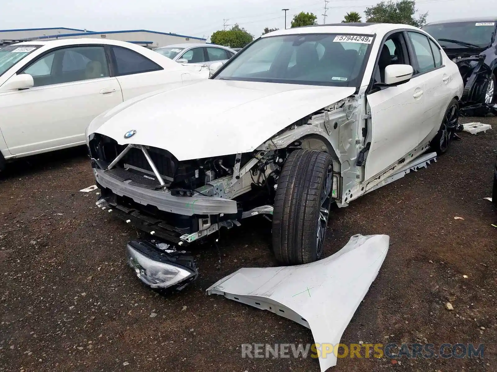 2 Photograph of a damaged car WBA5R1C51KAJ99109 BMW 3 SERIES 2019