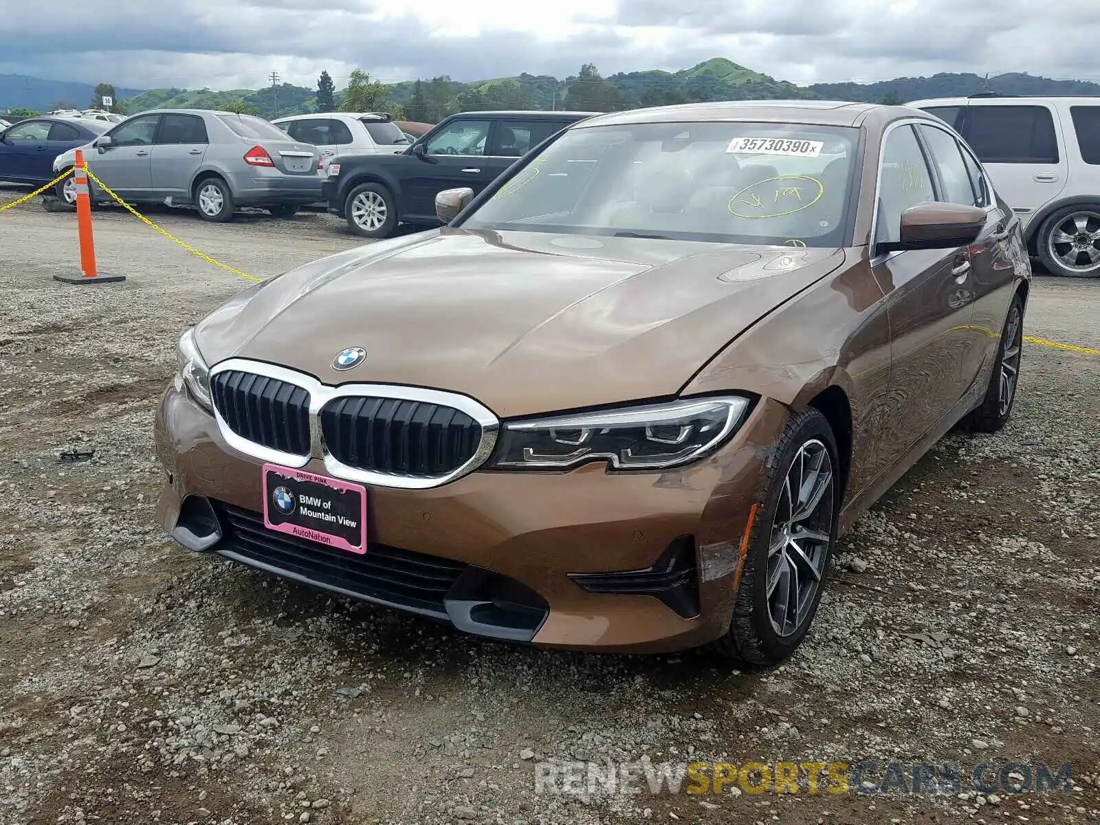 2 Photograph of a damaged car WBA5R1C51KAK07919 BMW 3 SERIES 2019