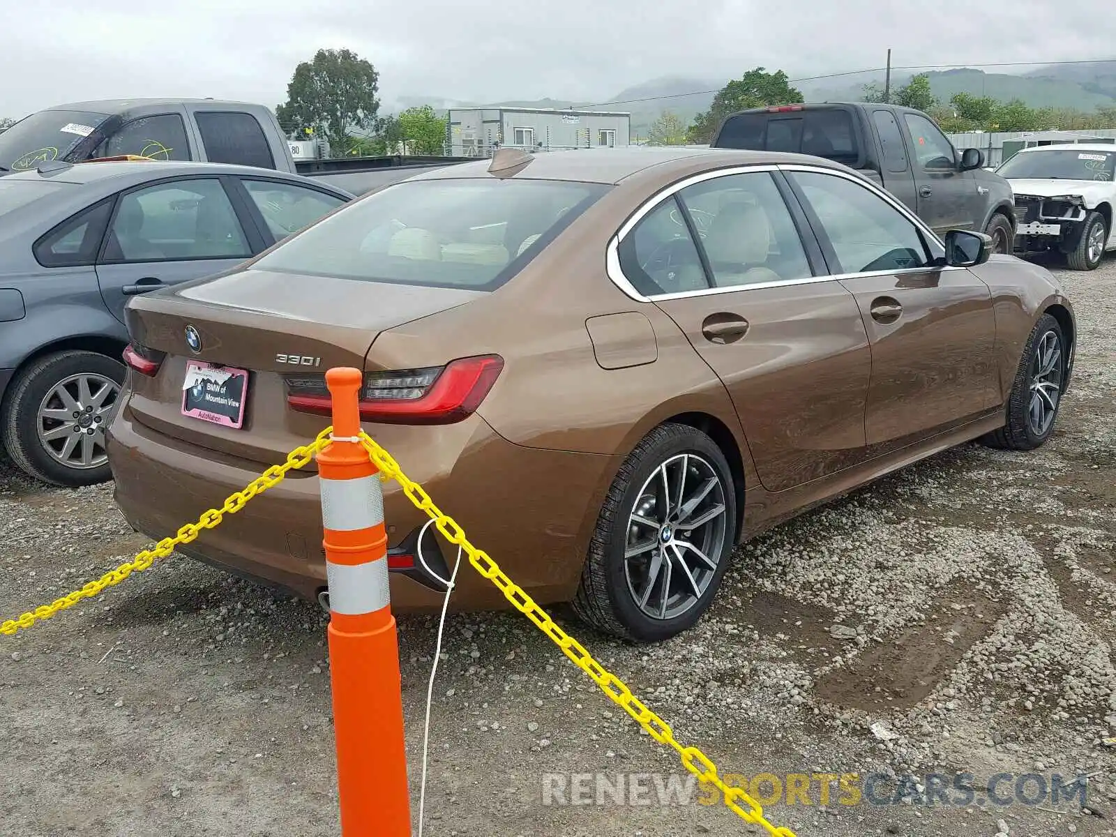 4 Photograph of a damaged car WBA5R1C51KAK07919 BMW 3 SERIES 2019