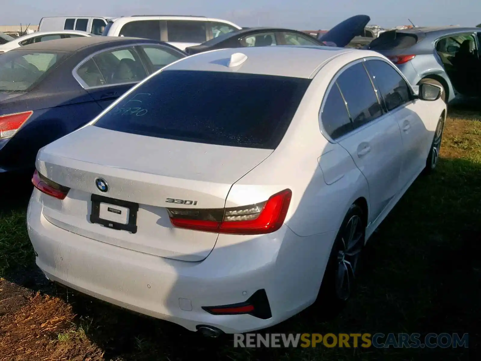 4 Photograph of a damaged car WBA5R1C51KAK07936 BMW 3 SERIES 2019